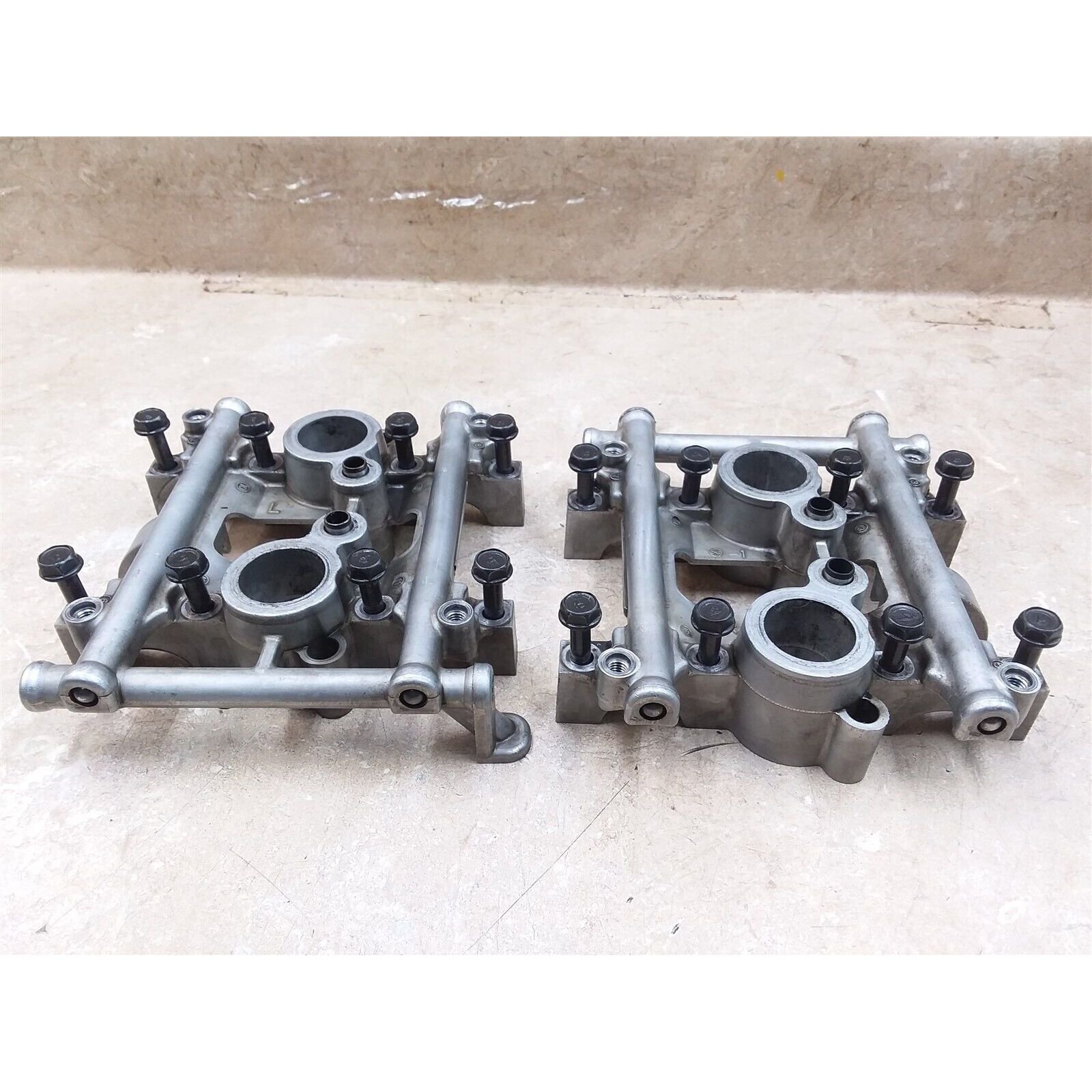 Kawasaki 600 ZX6 NINJA ZX600-E2 Engine Head Cam Caps Covers