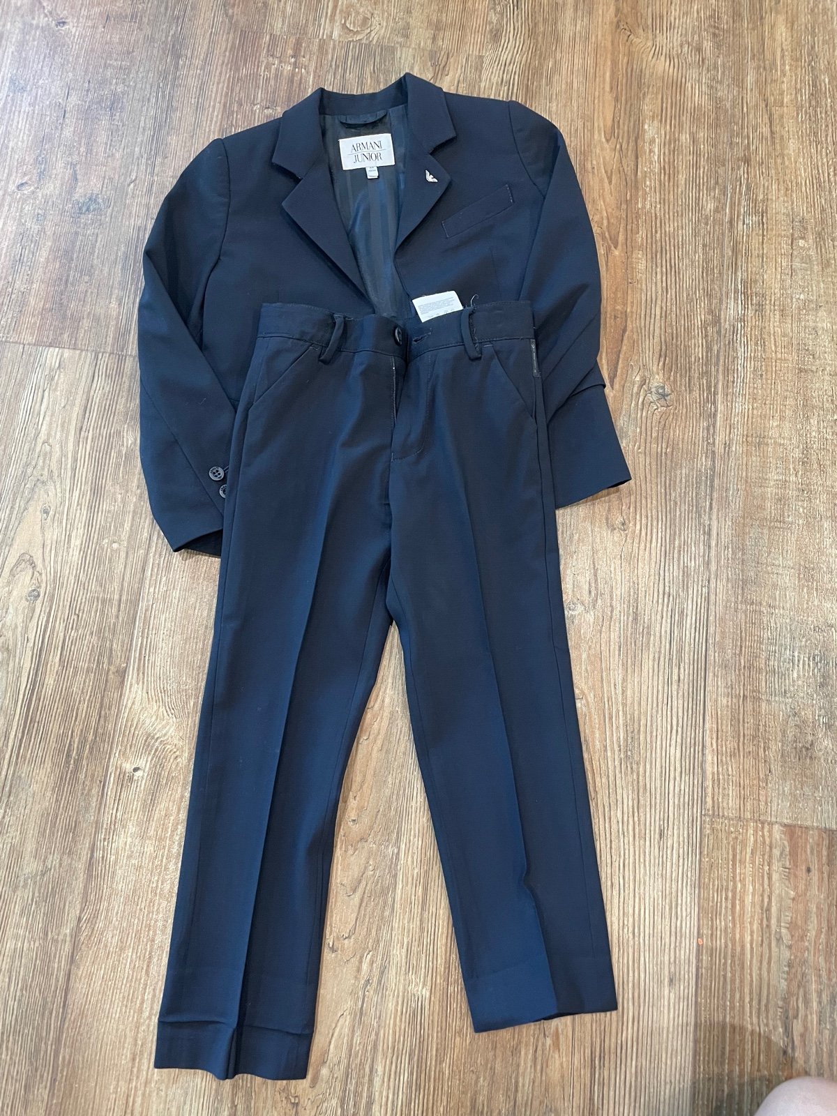 simple and generous design Armani junior Kids simple and generous design Armani junior Kids