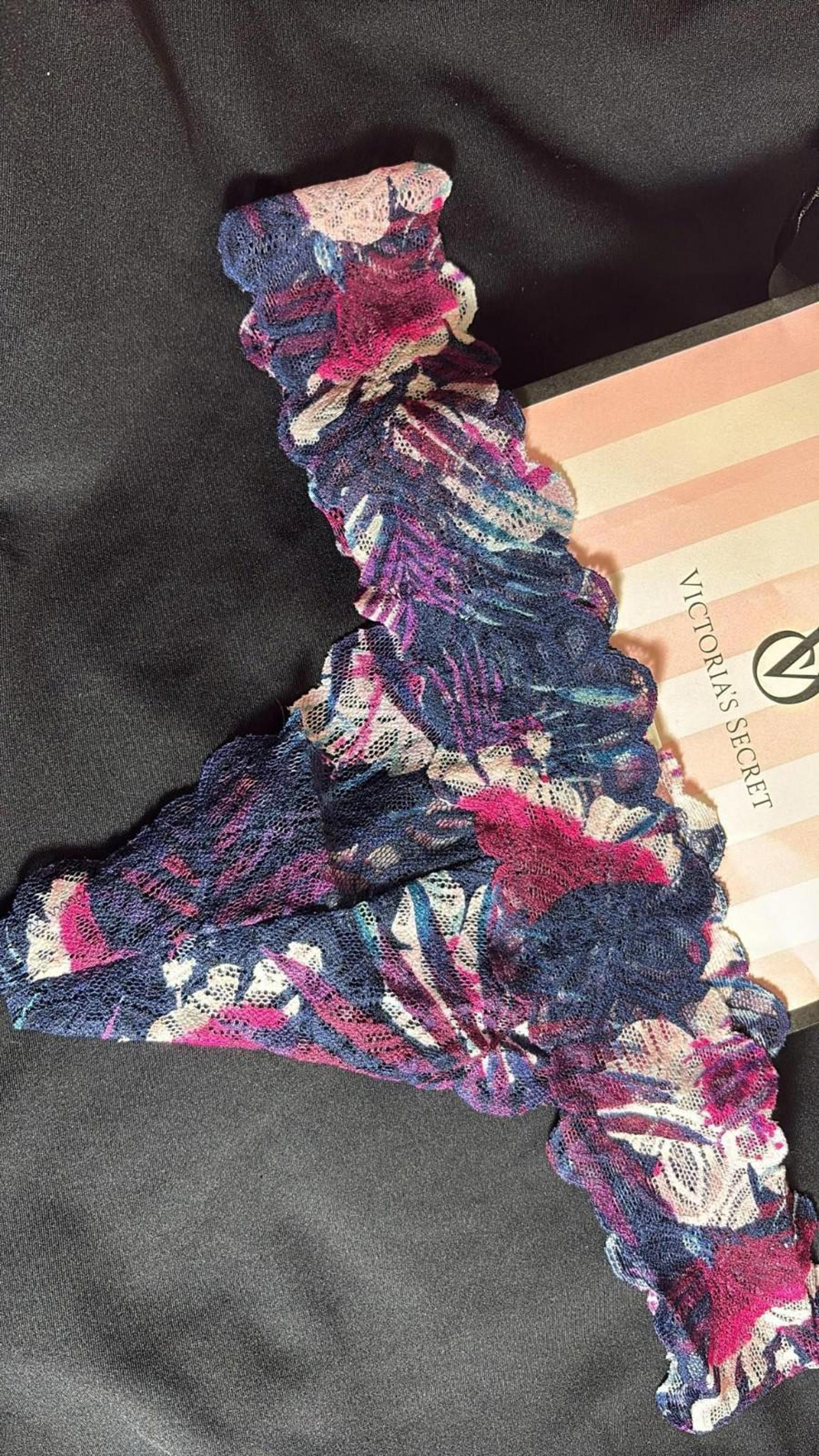 Pink By Victoria's Secret Lace Thong Size Large NWOT