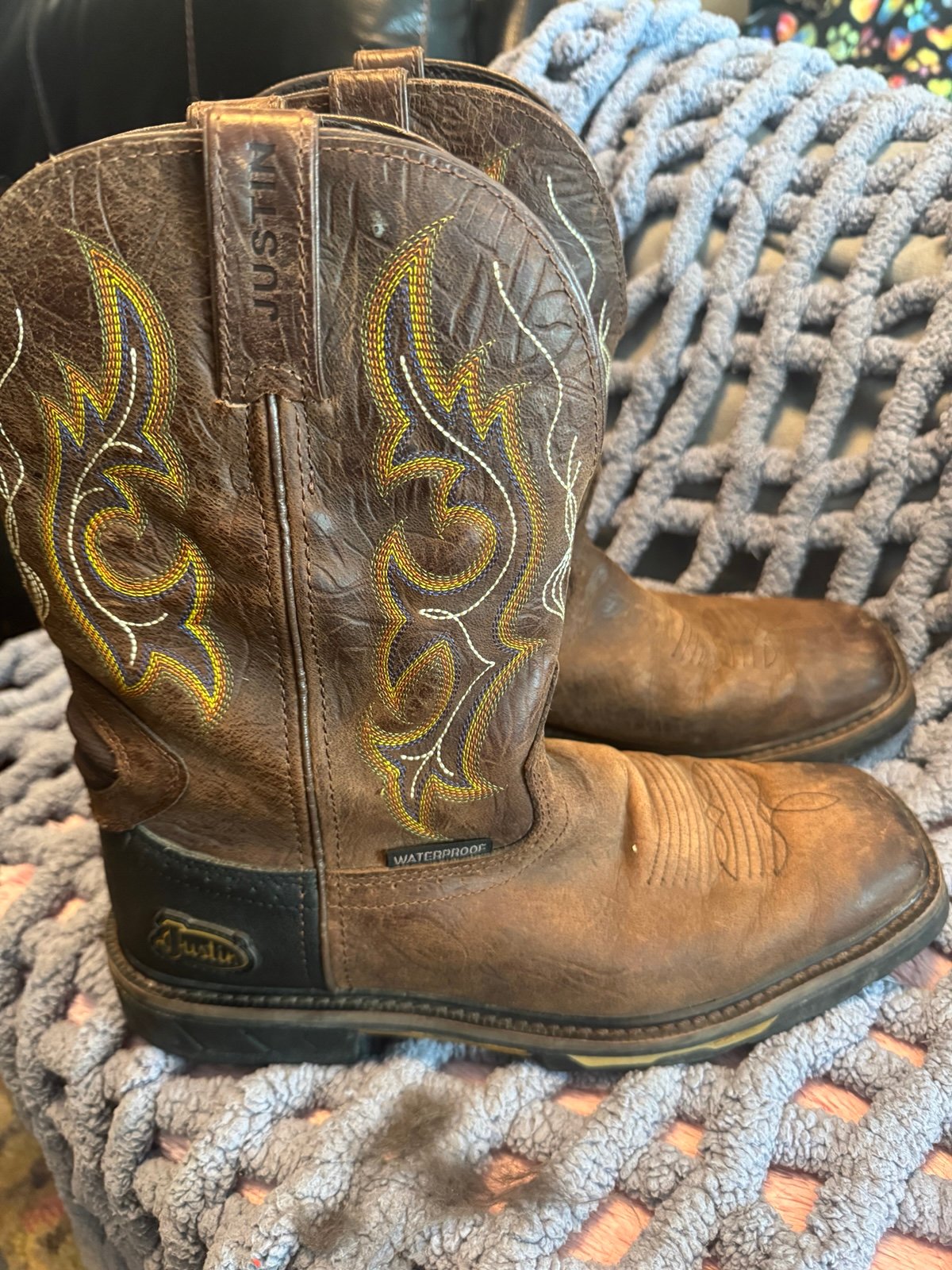 Boots, Justin Cowboy Boots, size 10