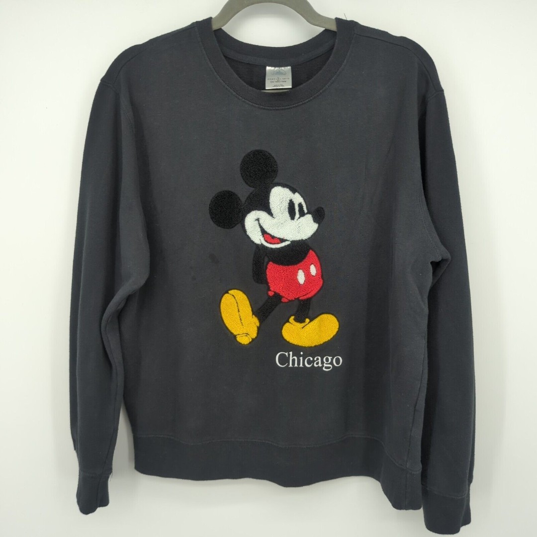 Vintage Disney Mickey Mouse Chicago Embroidered Crewneck Sweatshirt Size M