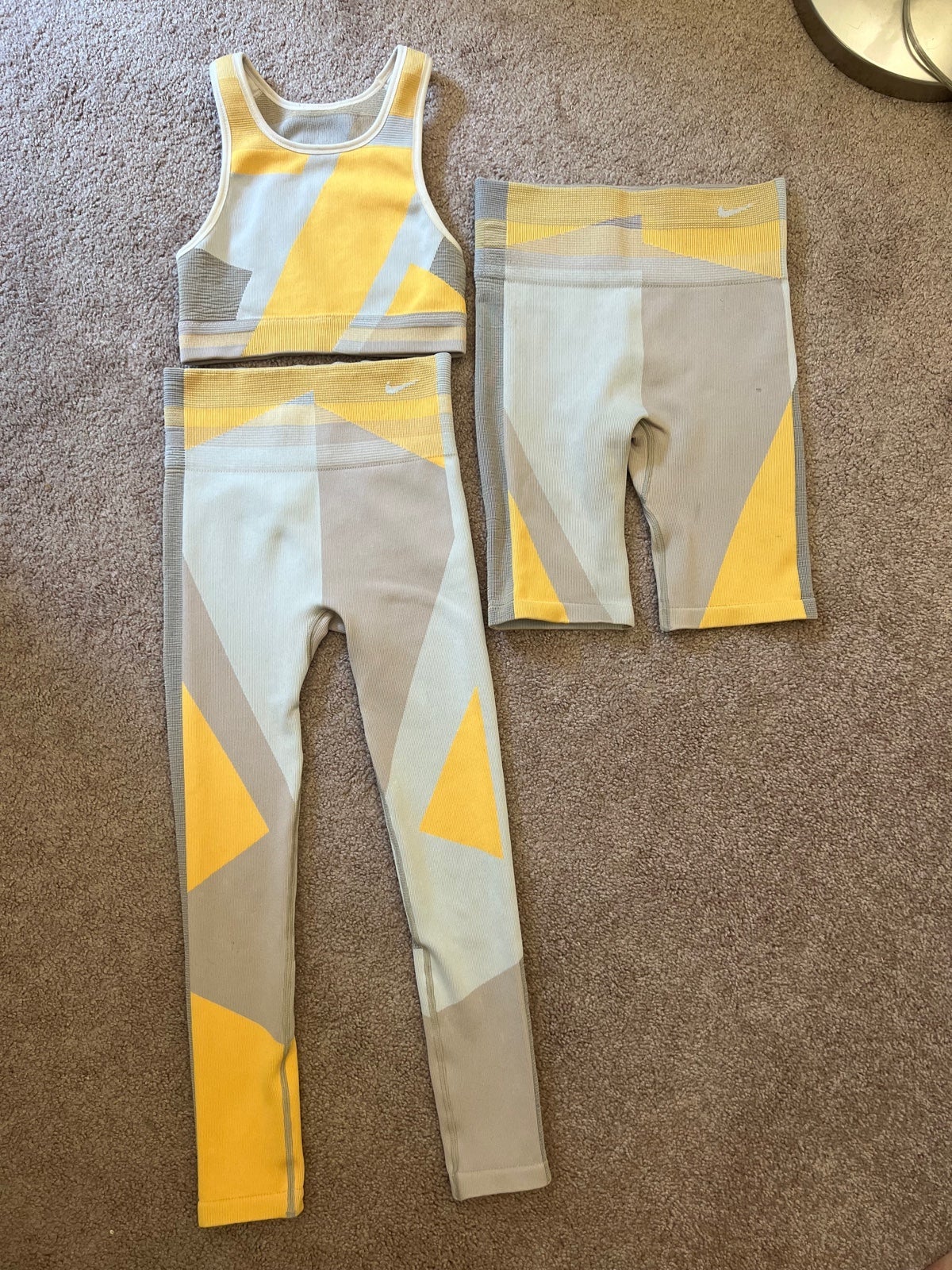 Nike woman training set
