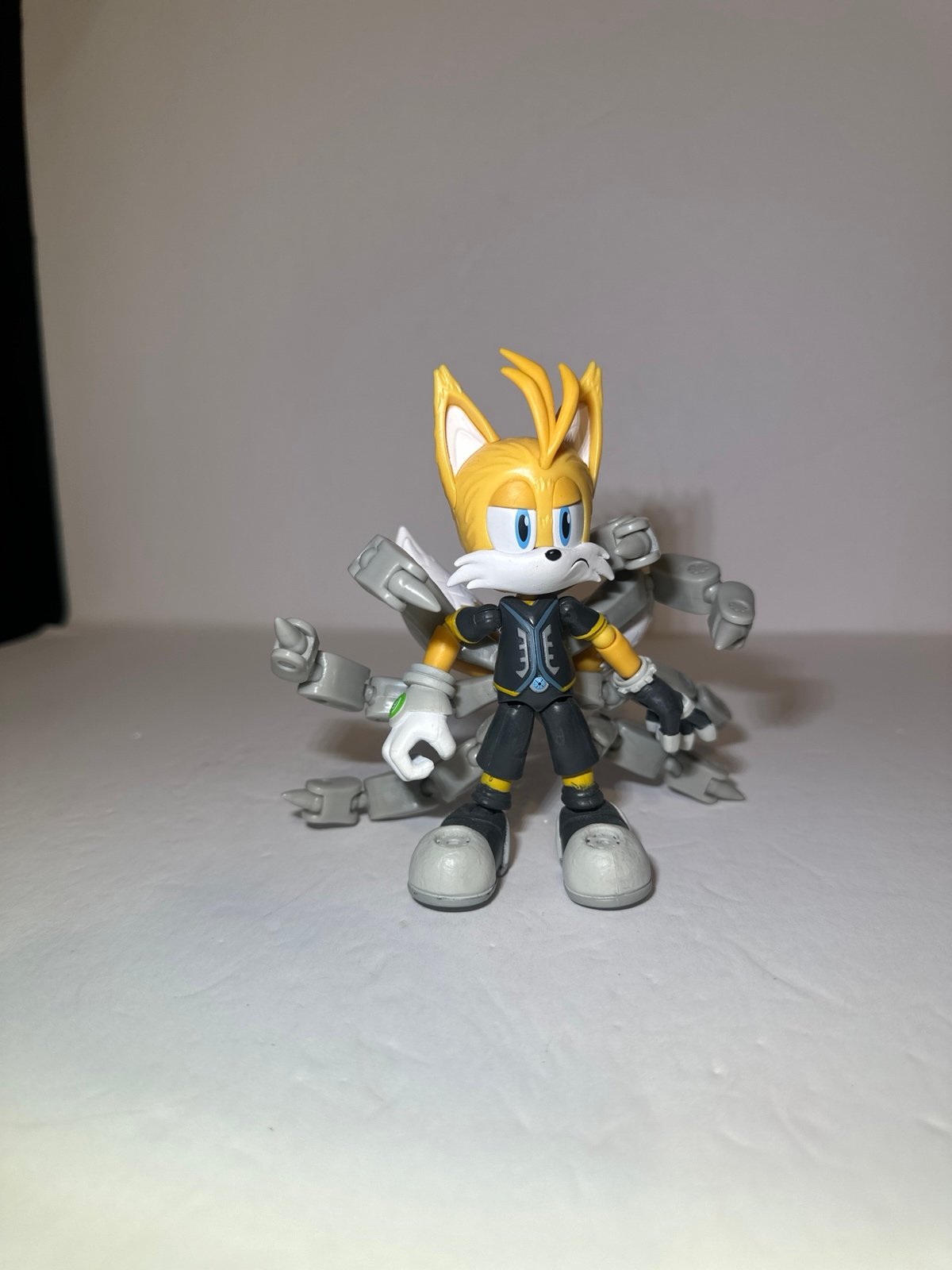 2023 JAKKS Pacifc Sonic Prime Netflix Figure TAILS NINE New Yoke City