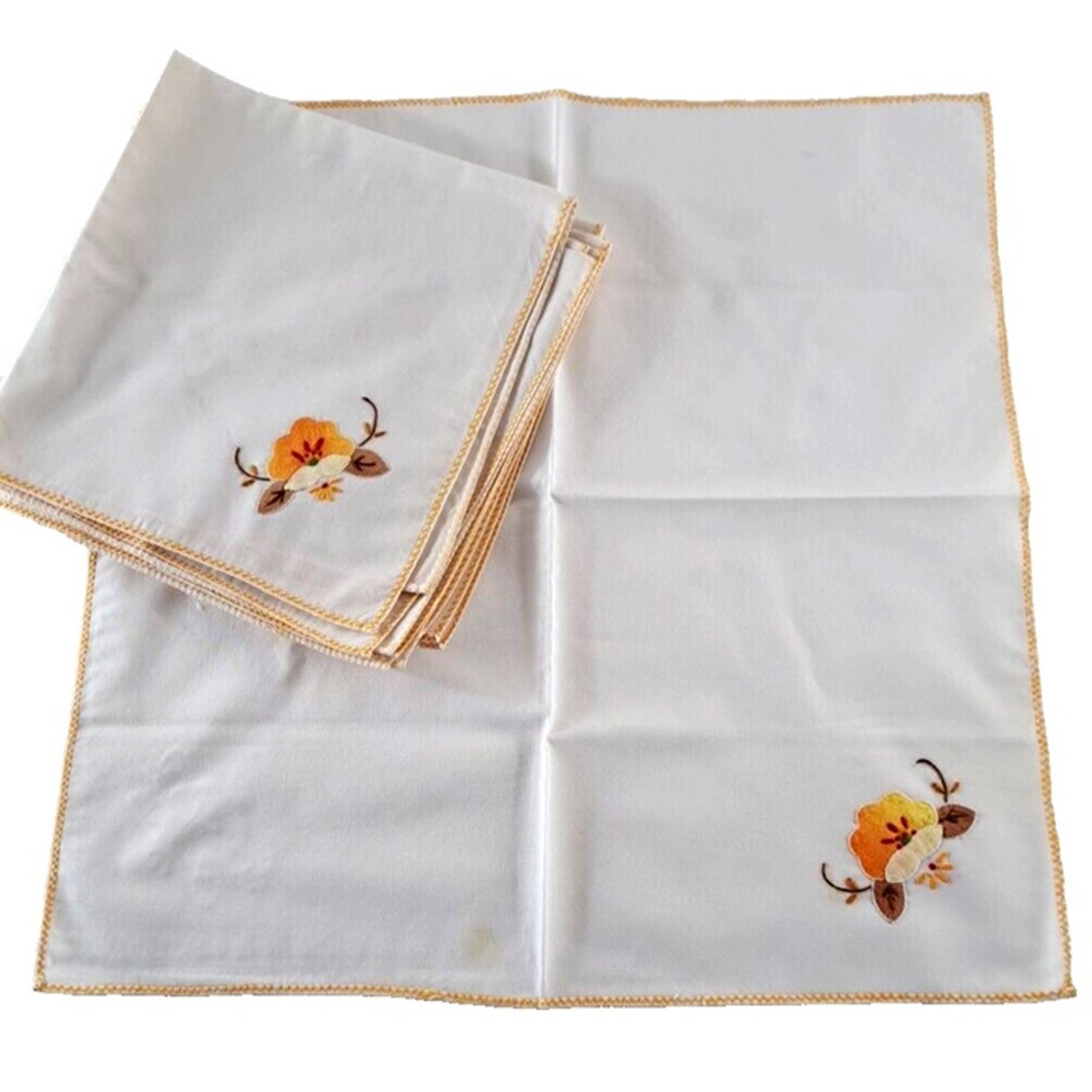 Vintage Applique Napkins Orange Flower Tea Cottage Eco Friendly Set of 6 15x15