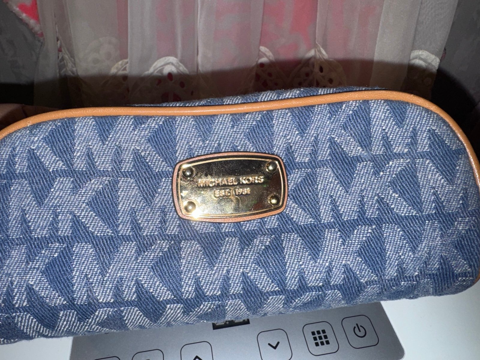 Michael Kors makeup bag