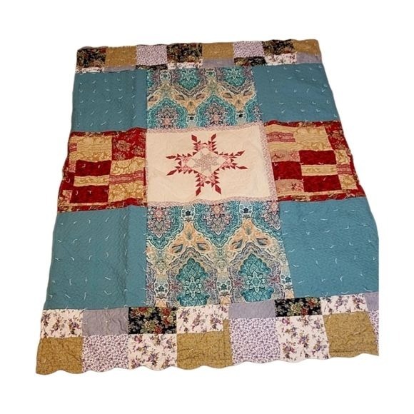 Handmade Hand Knotted Quilt Ecclectic Boho Shabby Hippie 82 x 60 Queen Size