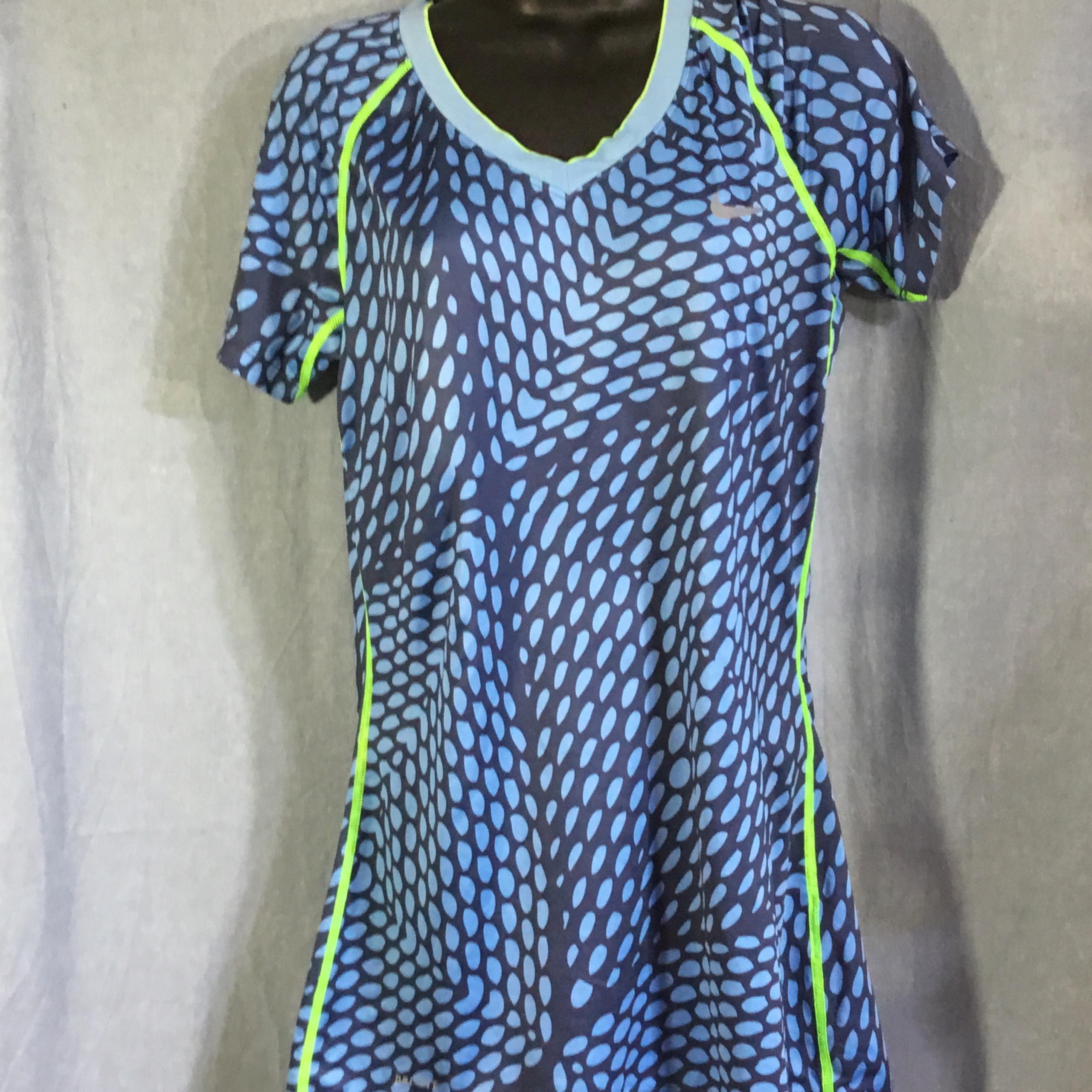 Nike Pro Dri-Fit Fitted Sport Exercise Fitness Women’s T-Shirt