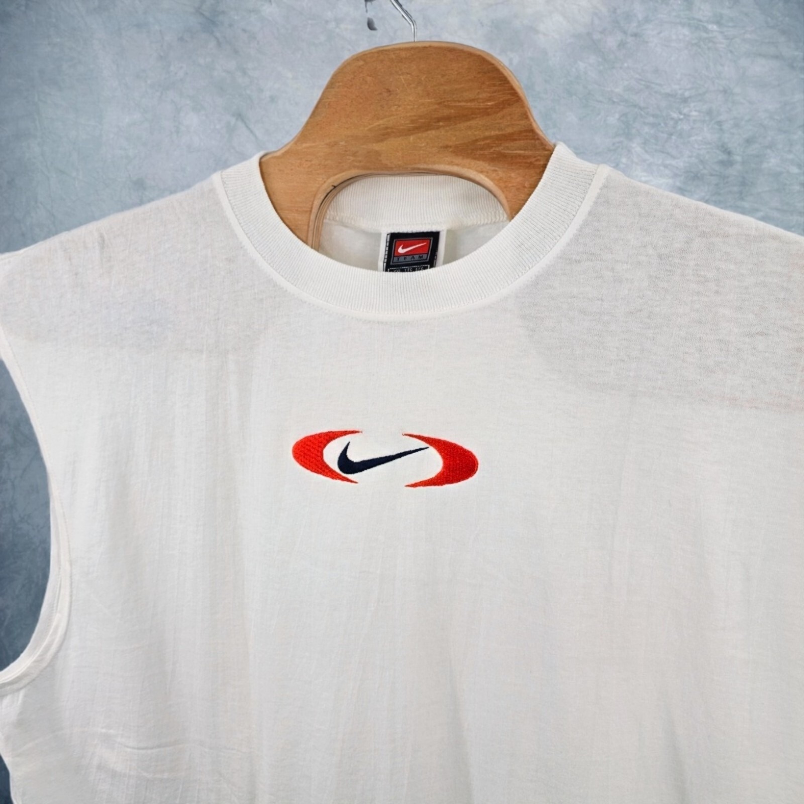 Vintage Nike Tank Top Size 2XL White Embroidered Center Swoosh Rare Workout Gym