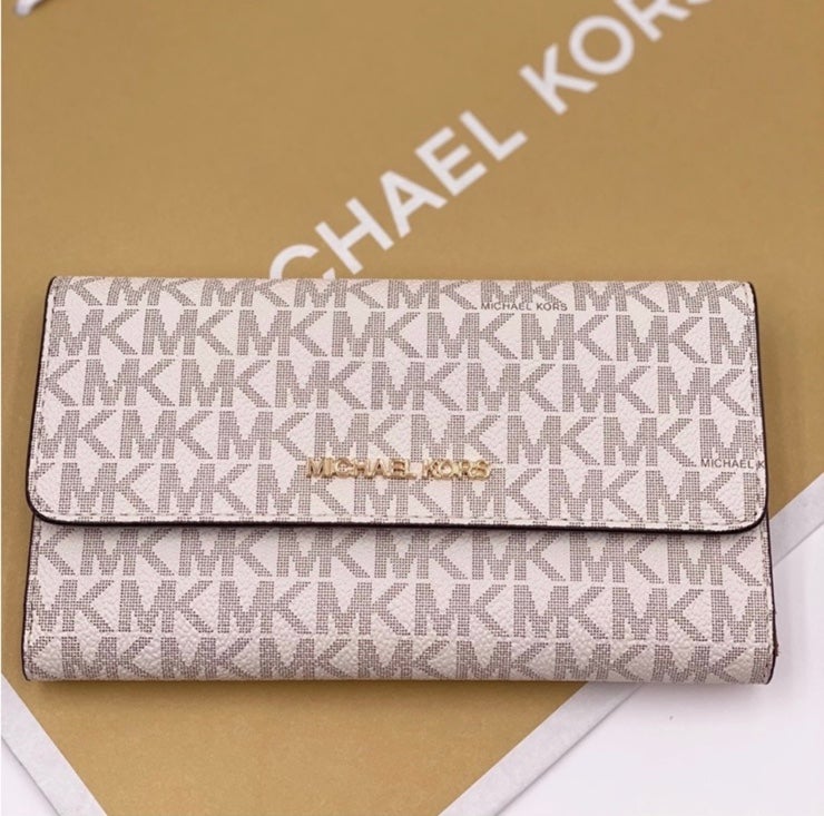 Michael Kors trifold large vanilla wallet
