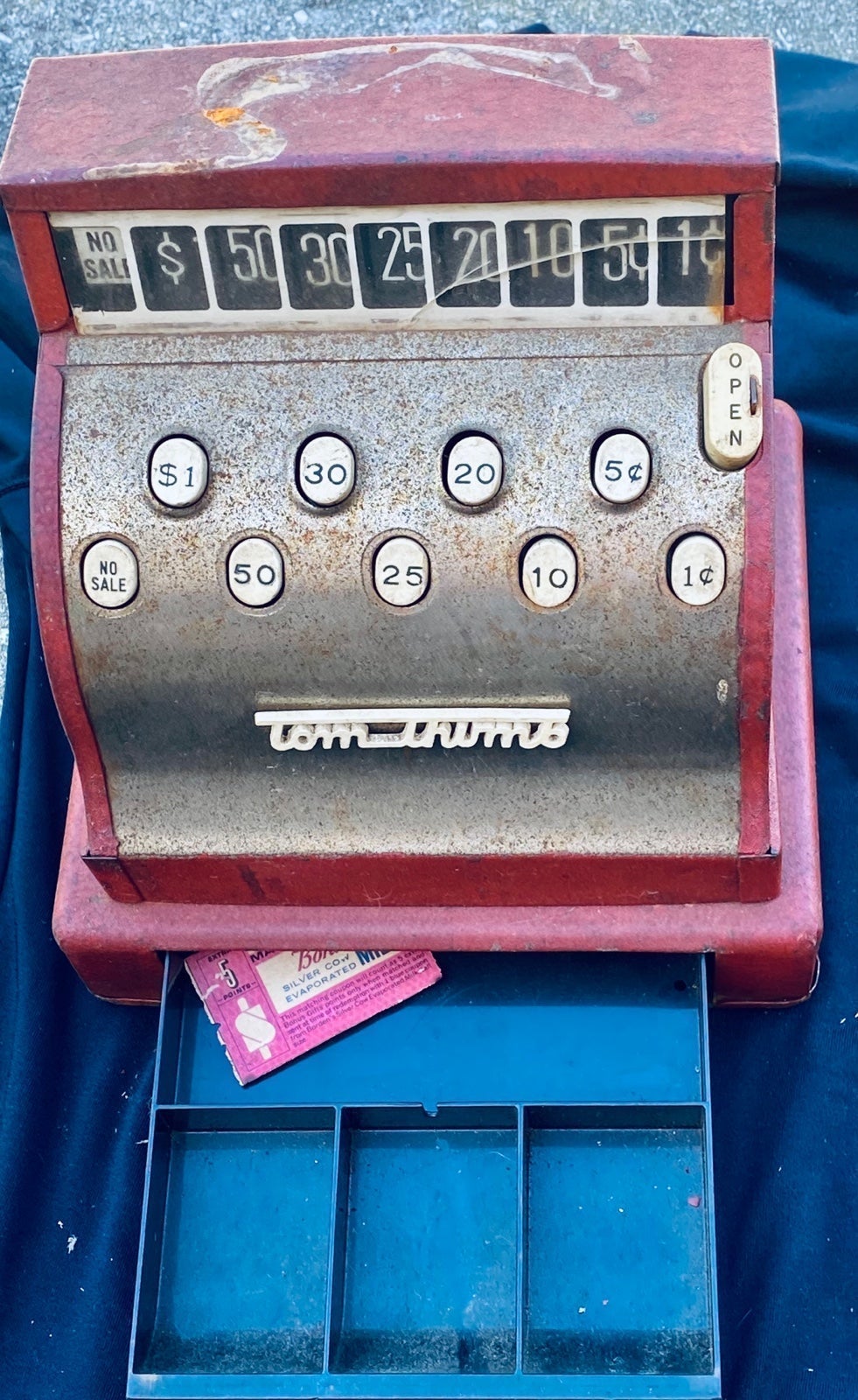 Toy Tom Thumb Cash Register mid century WORKS RED steel vintage grocery store