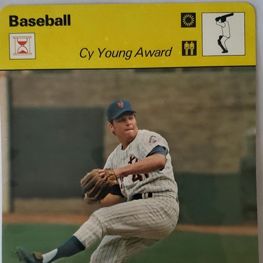 1978 SPORTSCASTER CARD CY YOUNG AWARD TOM SEAVER NEW YORK METS HOF