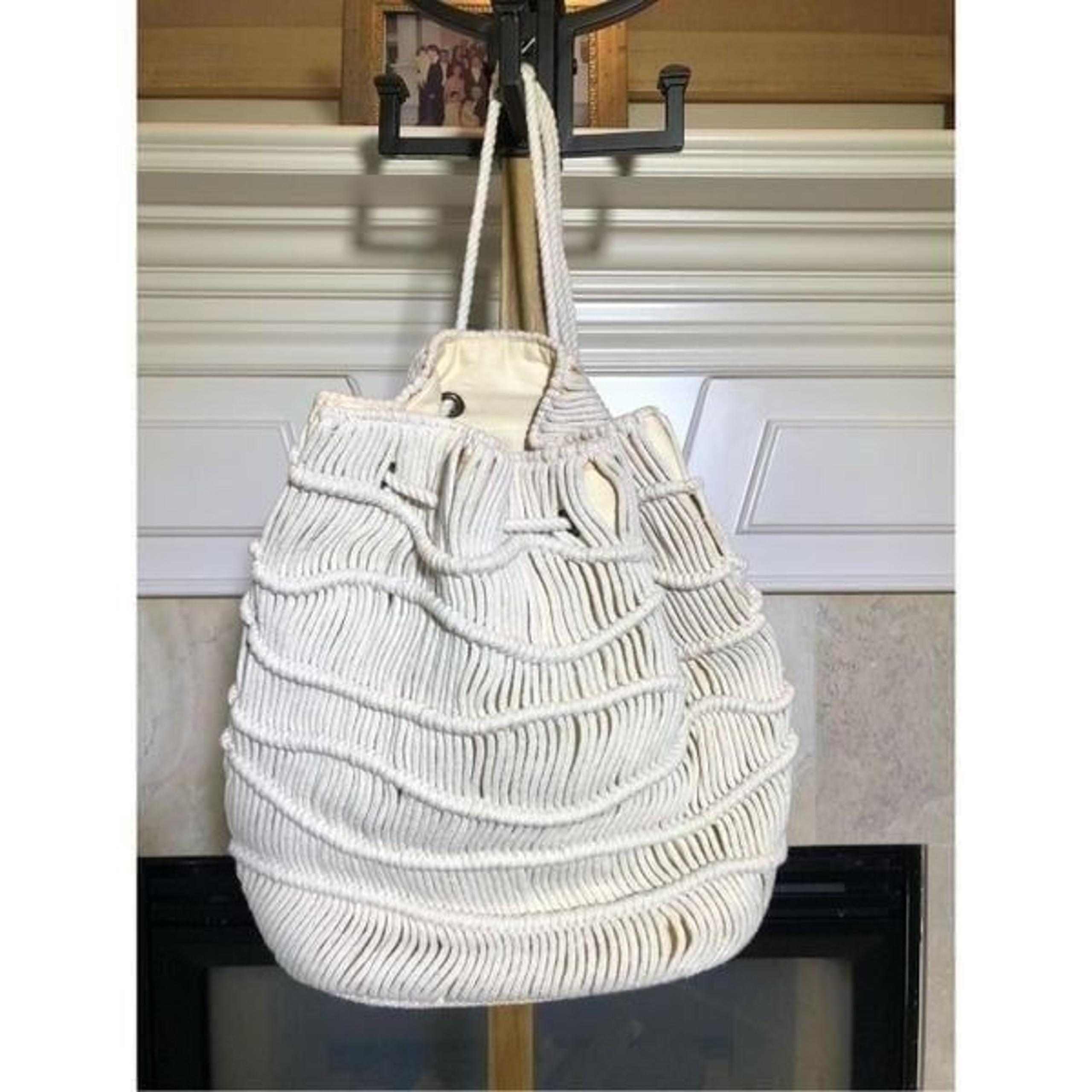 Universal Thread Goods Co. Women’s Cream Woven Macrame Draw String Bucket Bag