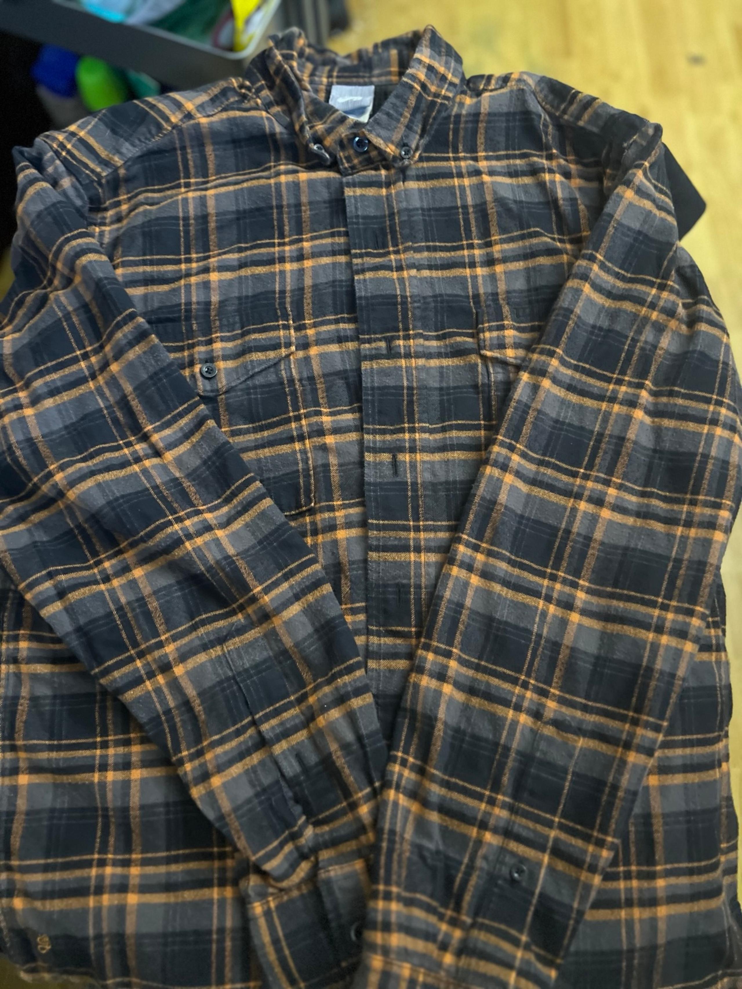 Nike SB Flannel Casual Button Down Multicolor Shirt Mens M Black and Orange