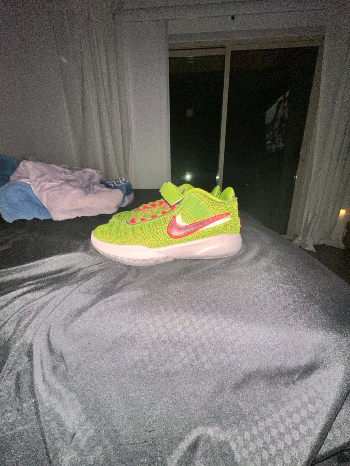 Lebrons size 1.5 basketball good condition