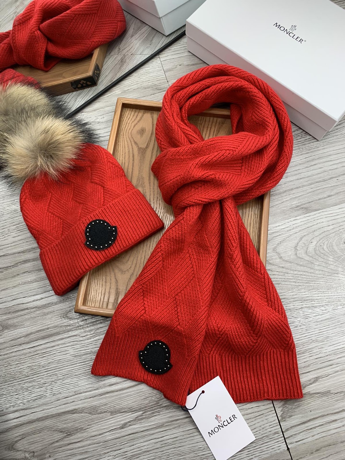 Red knit scarf suit