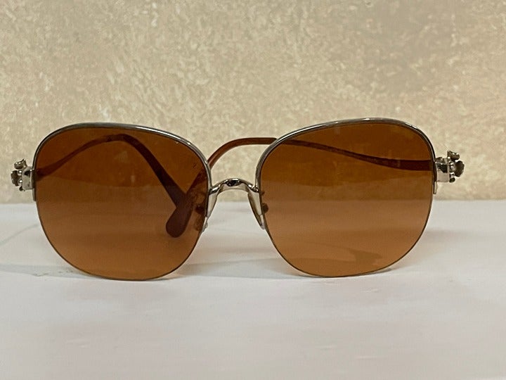 Coach Oversized Sunglasses with Silver Hardware - NWOT