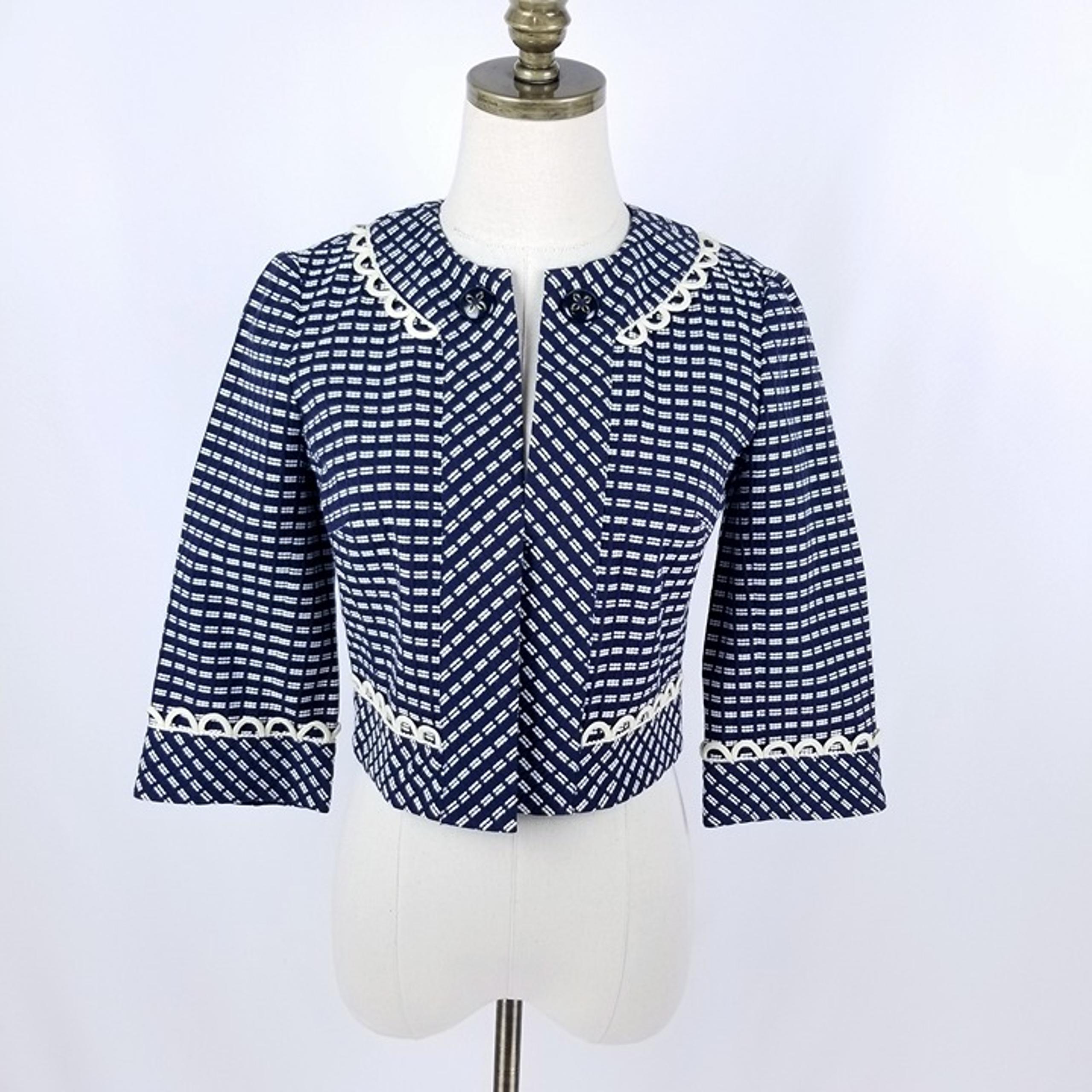 Trina Turk Cropped Blazer Jacket Size 0 Blue White Geometric Lined 3/4 Sleeve