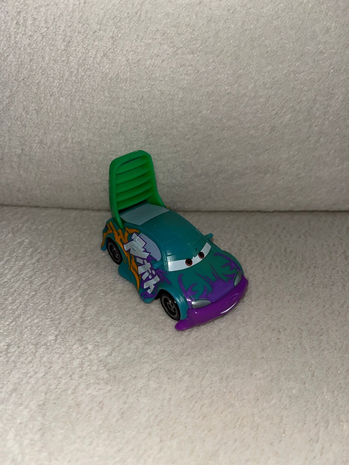 Disney Pixar Cars Color Changers Wingo