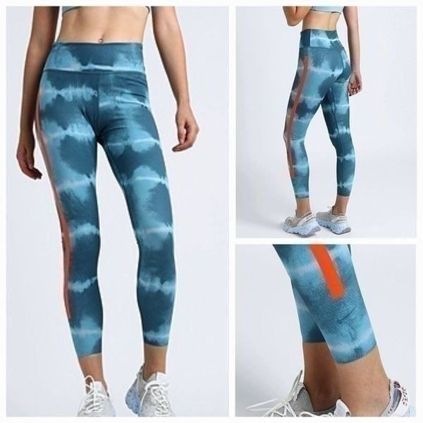 Nike One Luxe Women's Mid-Rise Printed Training Leggings Blue Size 1X NEW 100