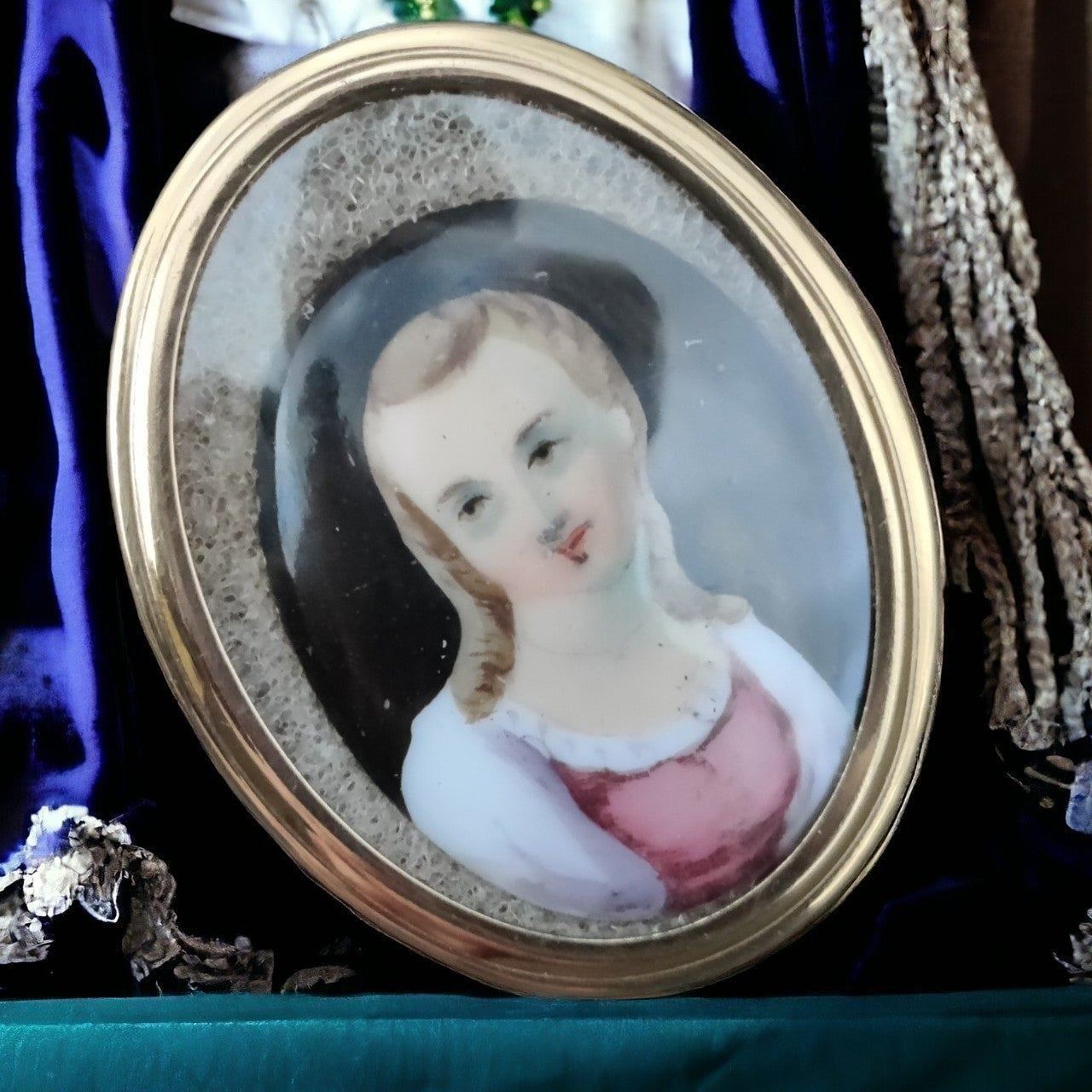 Antique painted cameo brooch