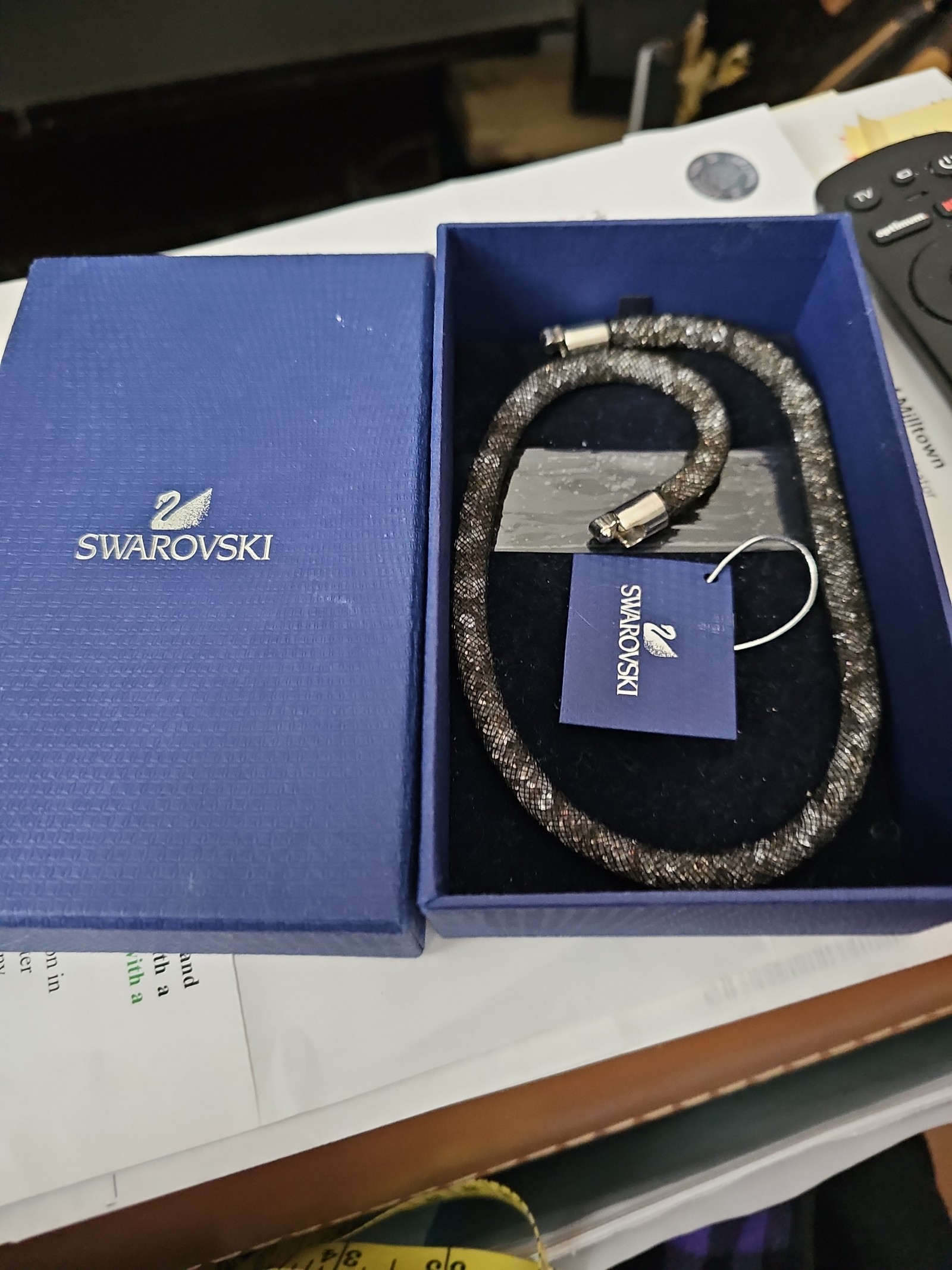 Swarovski 17 inch NECKLACE WITH MAGNET CLOSURE