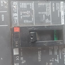 Square d 060 640 volt industrial breaker