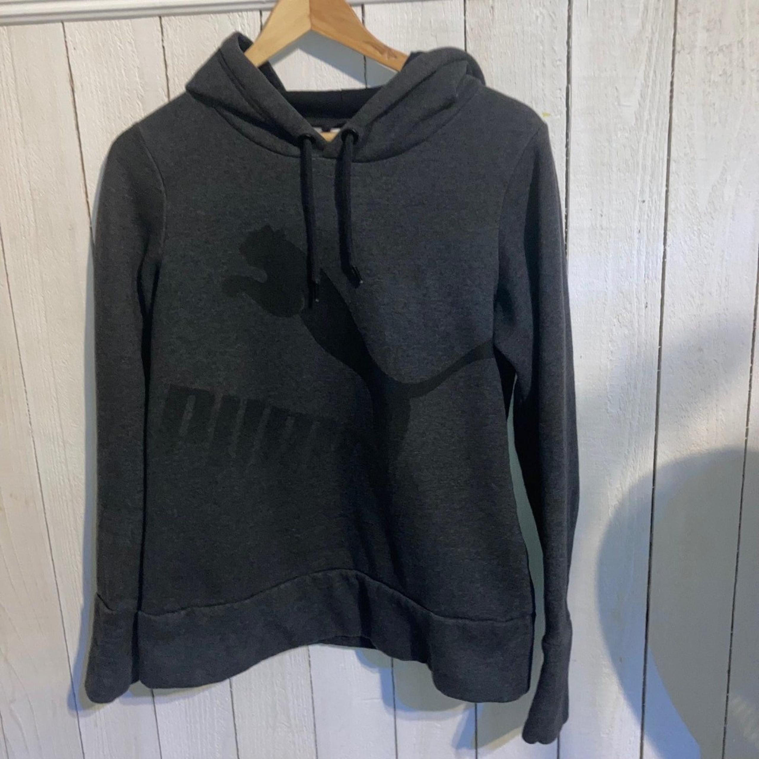 PUMA gray hooded sweaters women Size M