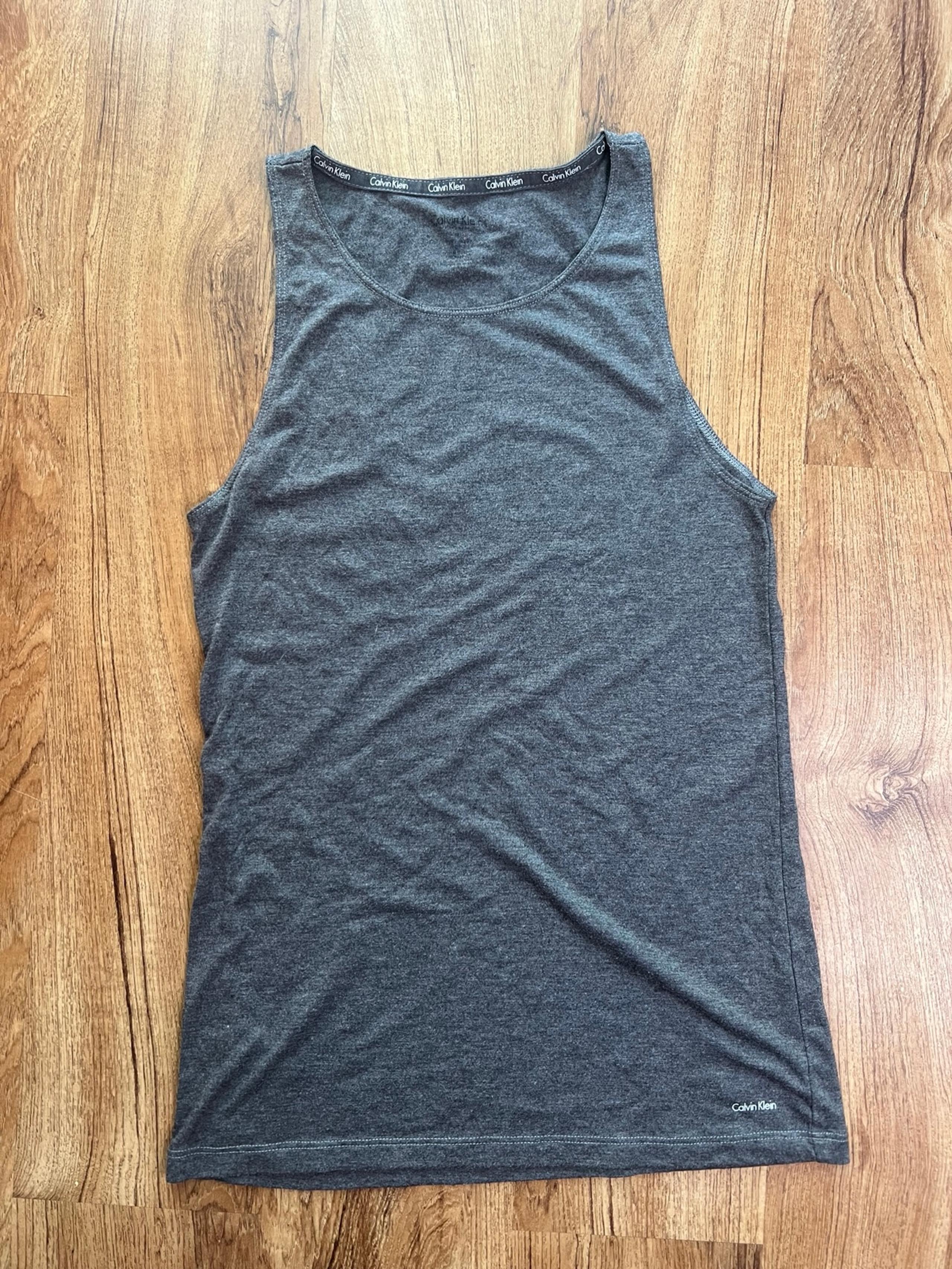 Calvin Klein QuickDry Tank Top, Women’s Medium