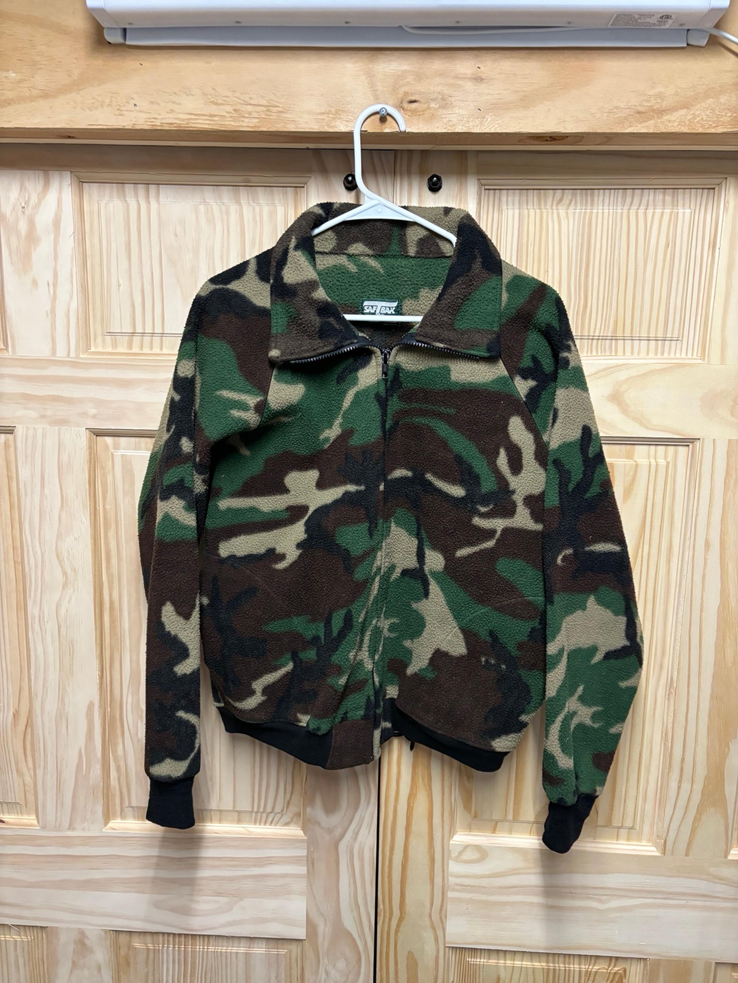 Vintage 1980s Fleece Camo Zip Up Jacket