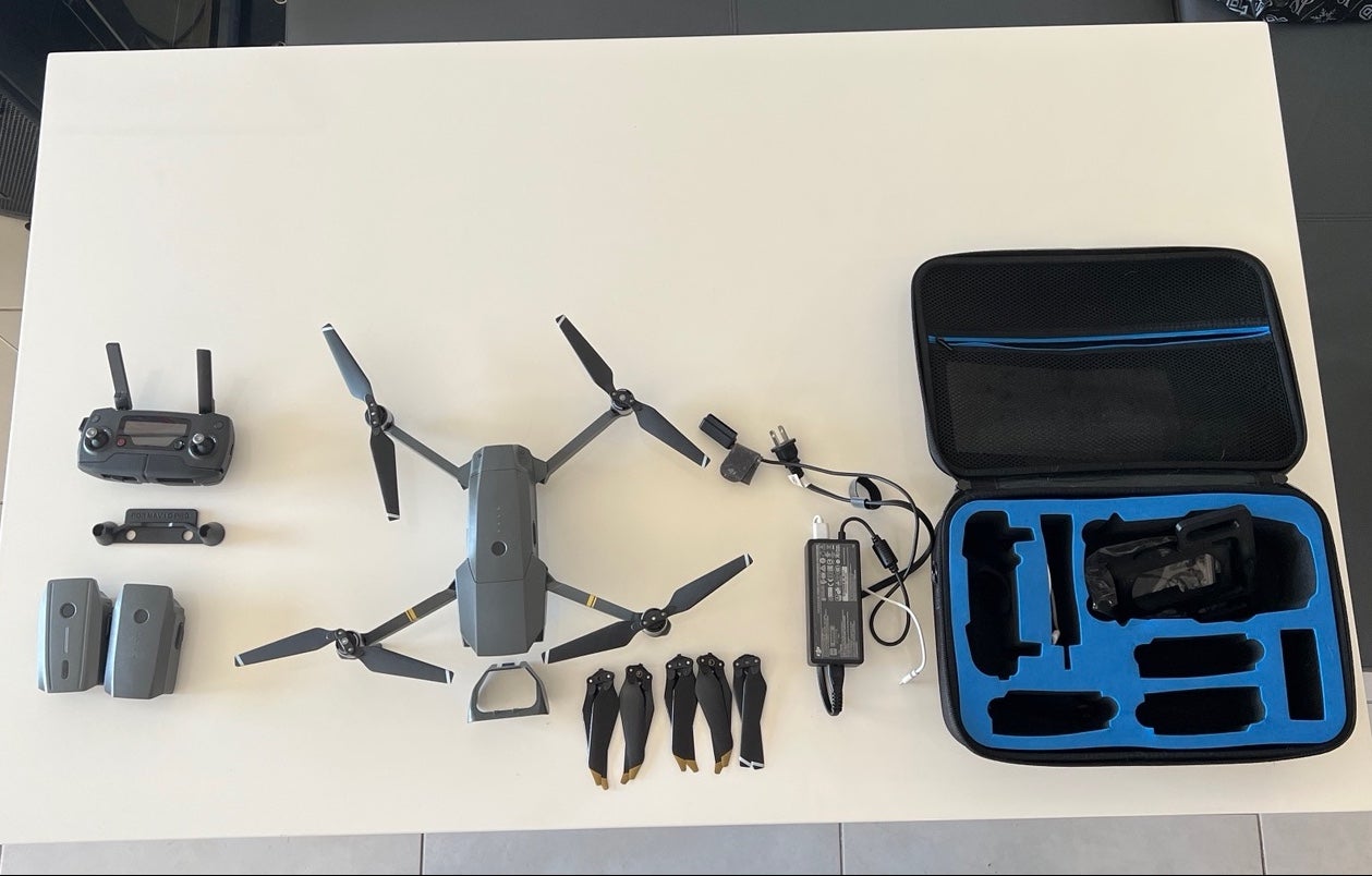 DJI Mavic Pro Quadcopter Platinum Drone