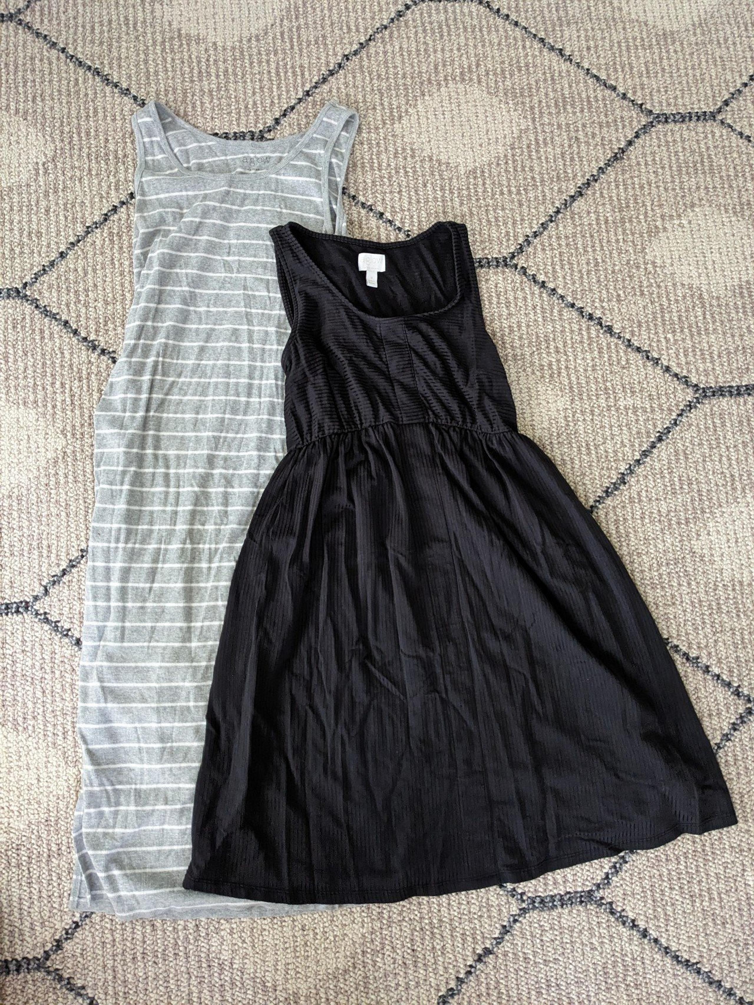 Summer maternity dresses