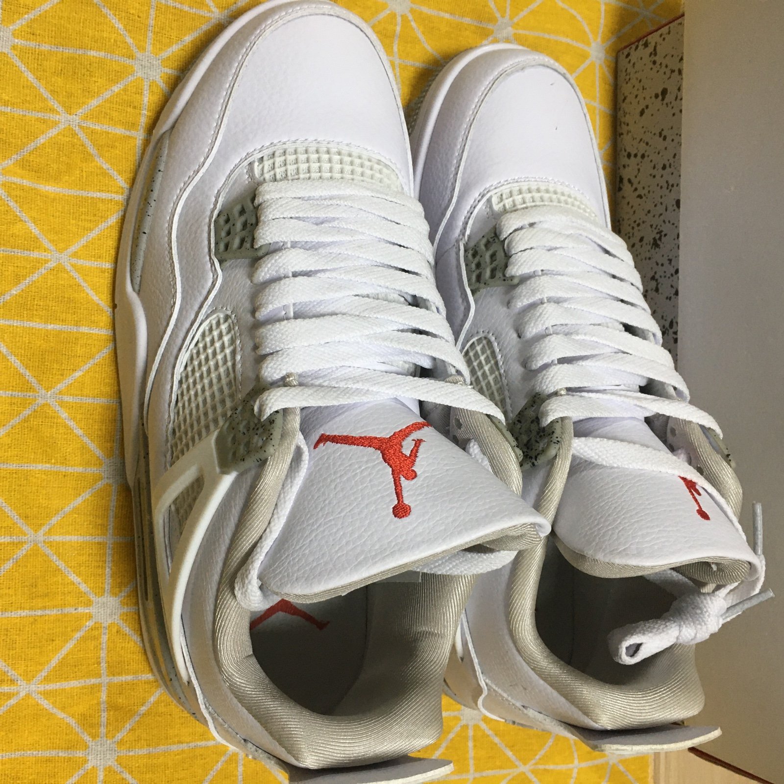 Nike Air Jordan 4 Retro Oreo size 8us men shoes