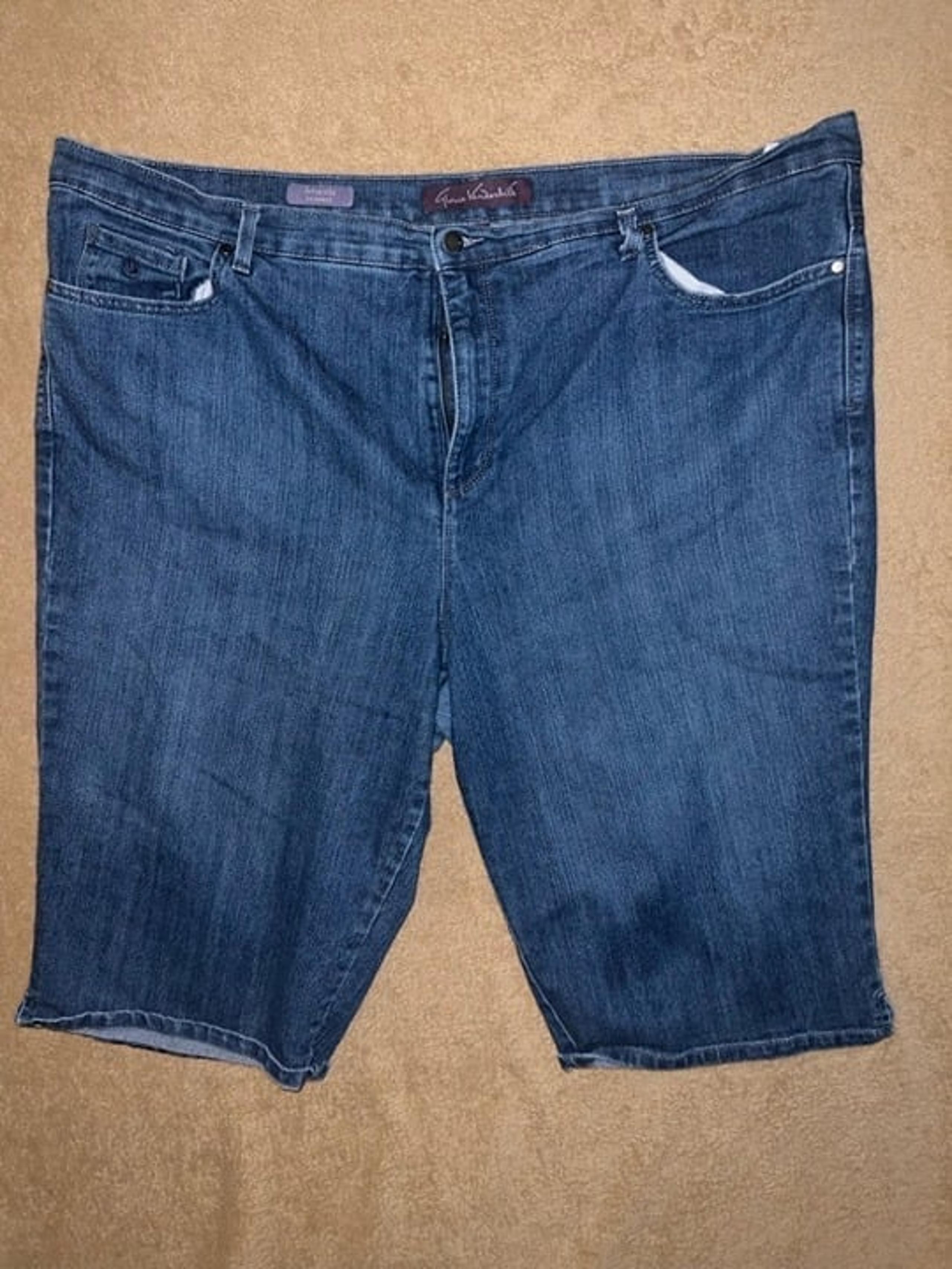 Gloria Vanderbilt Blue Denim Shorts 24W Bermuda Amanda Skimmer Pockets C09