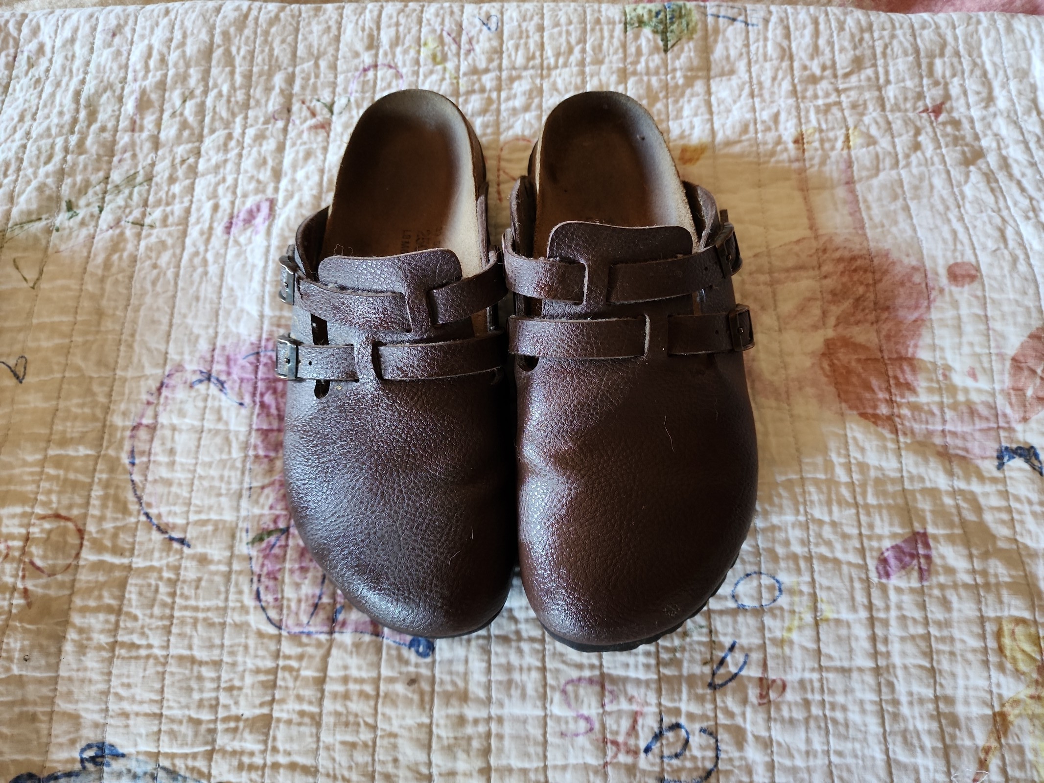 Boston Birkenstocks, 39