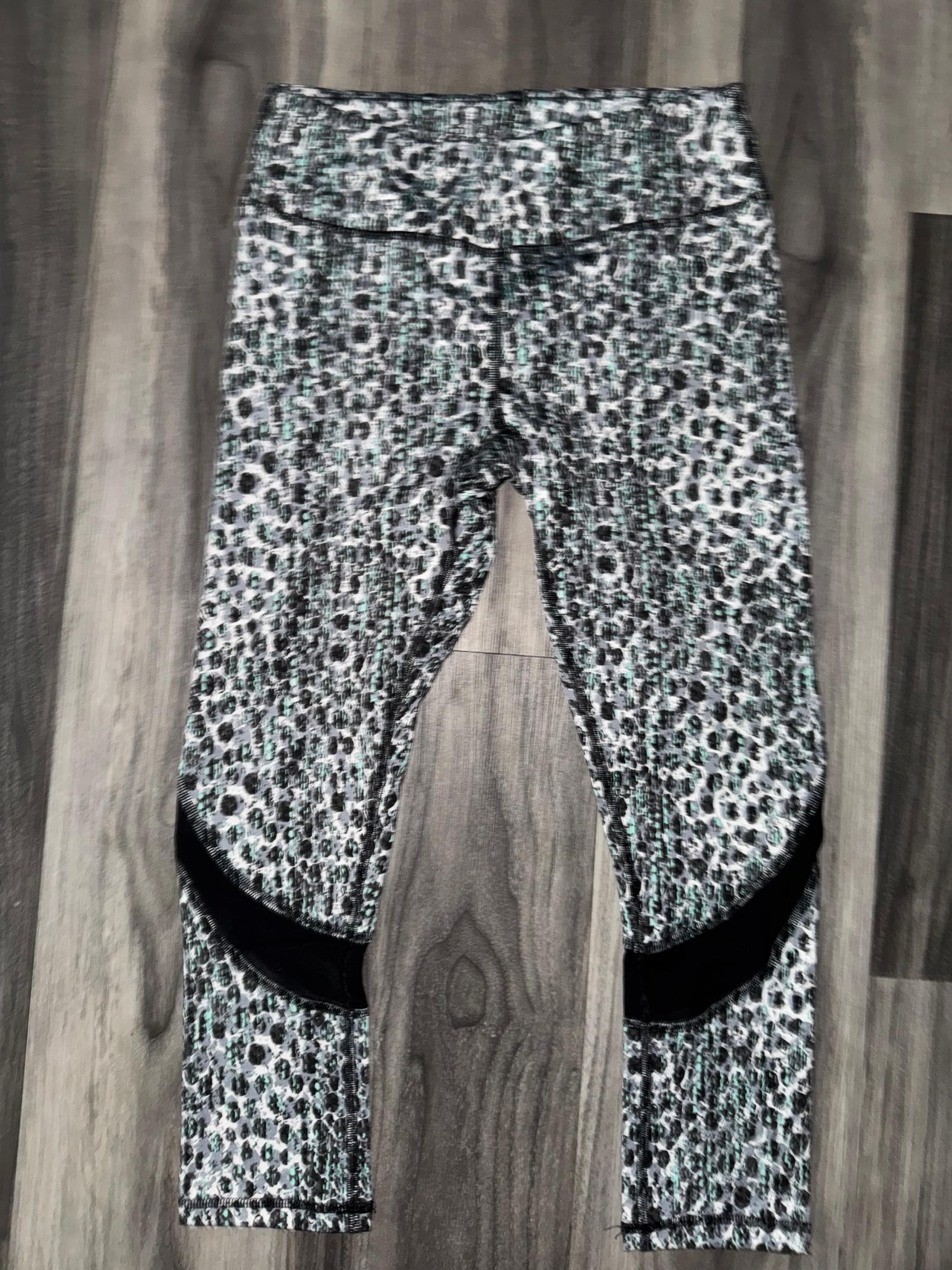 Women’s GAIAM Athletic Legging - Size S