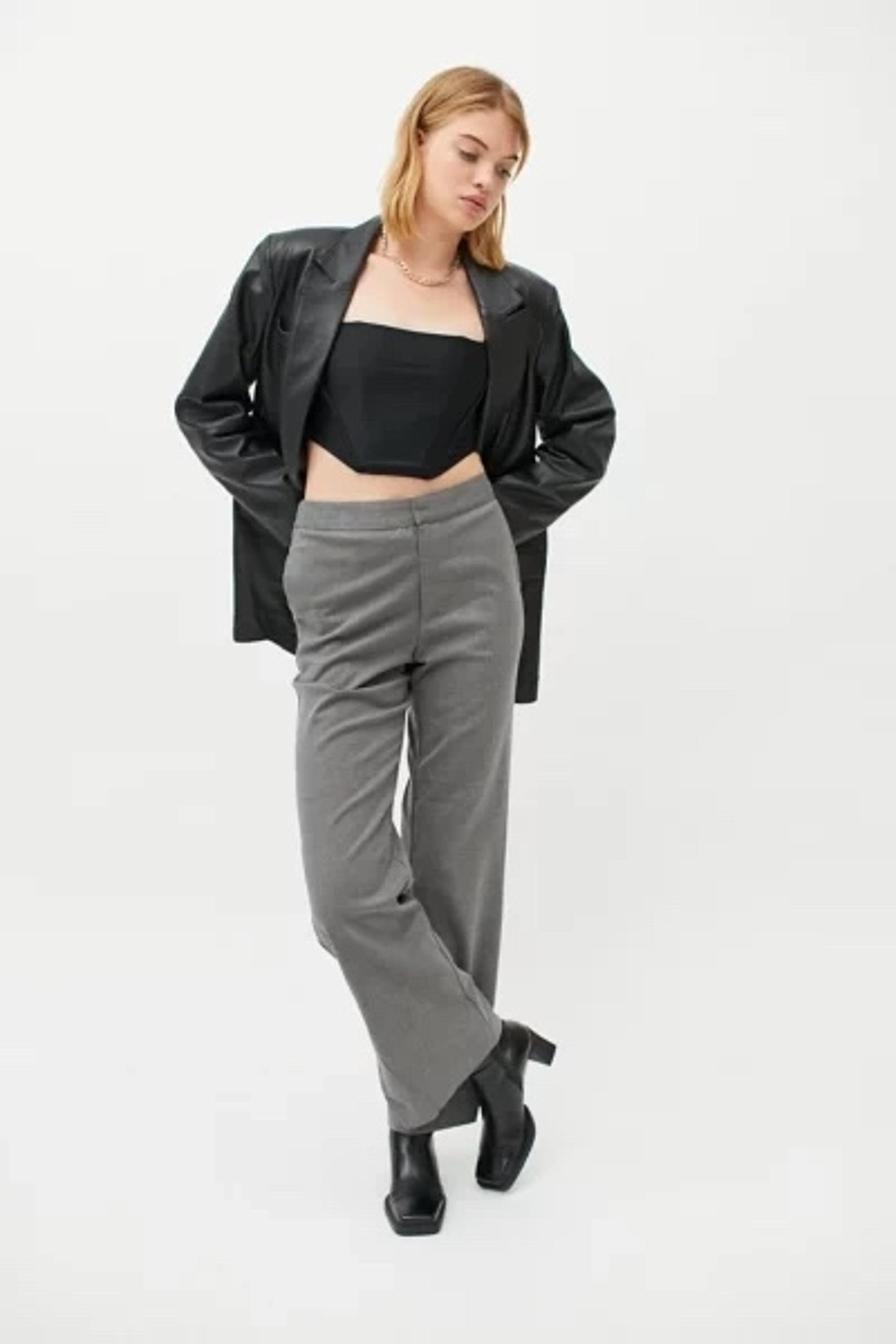 NWT Urban Outfitters Helena Grey High Waisted Relaxed Leg Menswear Trousers XS