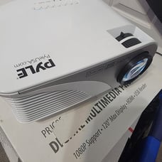 Pyle projector 1080p full HD comes with Amazon fire stick