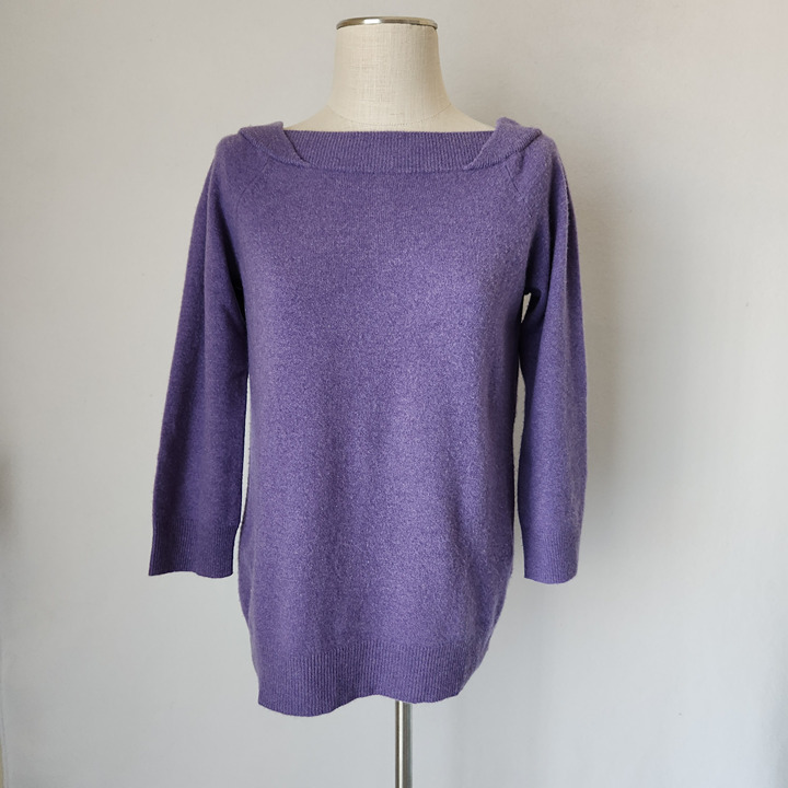 Magaschoni Cashmere Sweater Raglan-Sleeve Boat Neck Back-Button Purple Bust 40