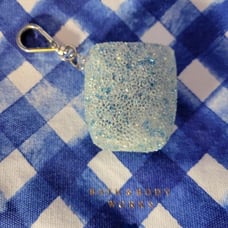 ❤BBW Blue Crystal Pocketbac Holder❤