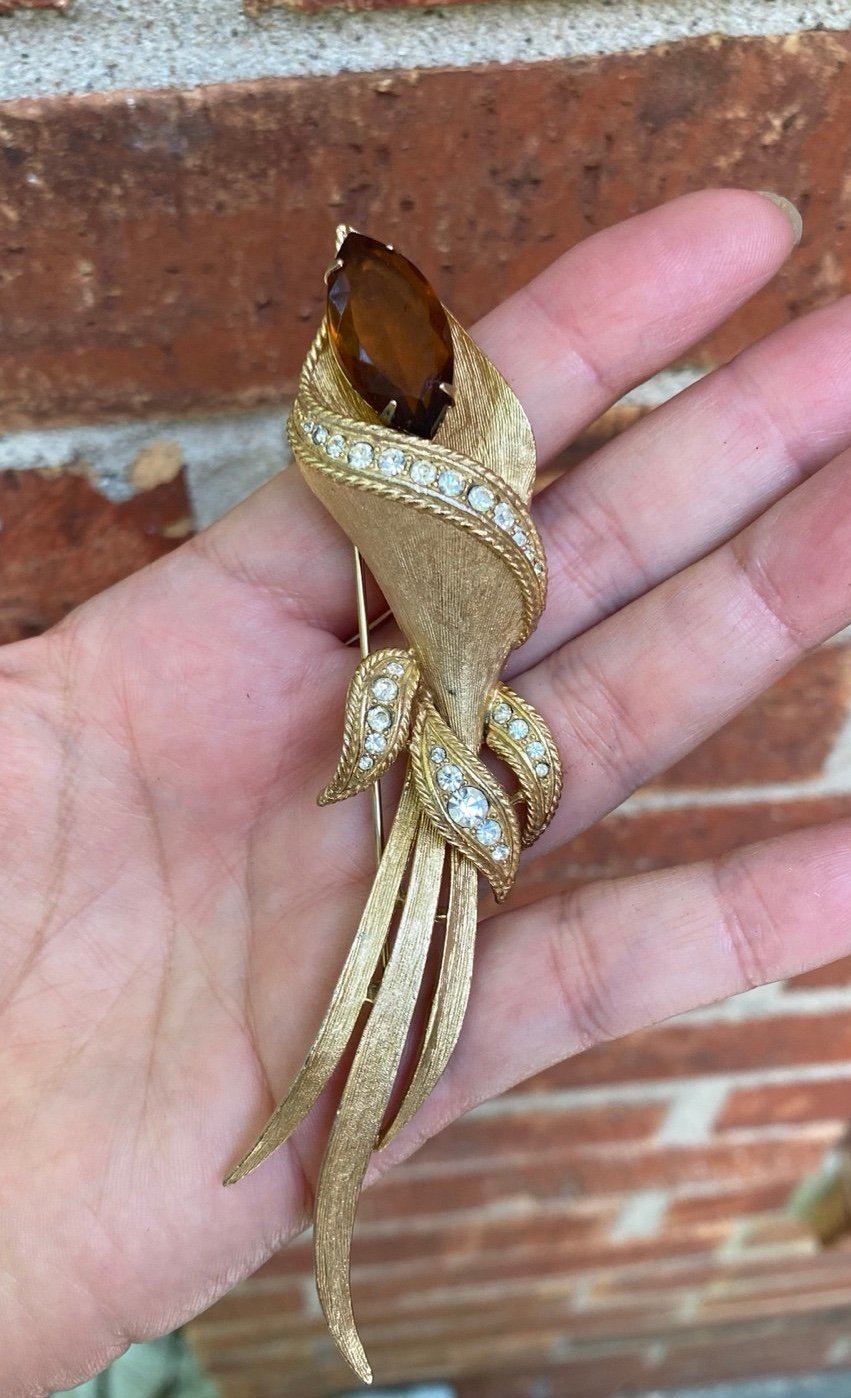 Sarah Coventry Brooch - Pin Huge Flower - Smokey Topaz & Pavee Diamonds VINTAGE