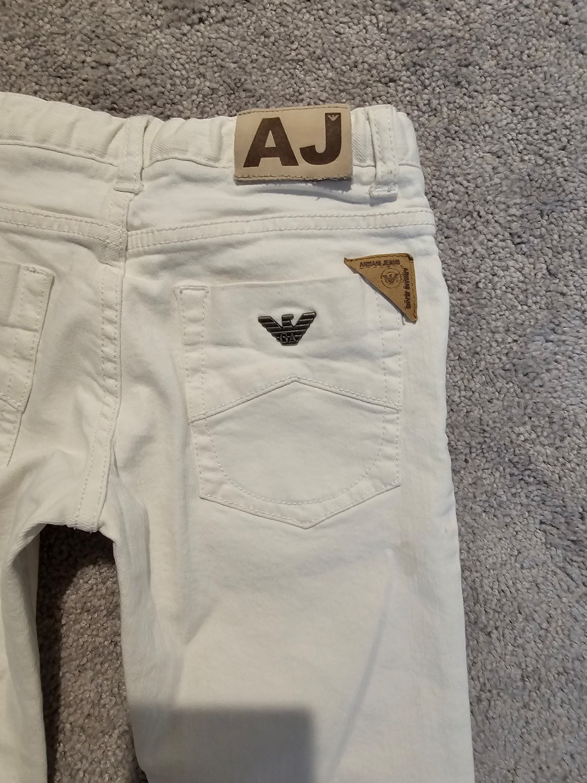 Boys sz 8 Armani Jr. White jeans