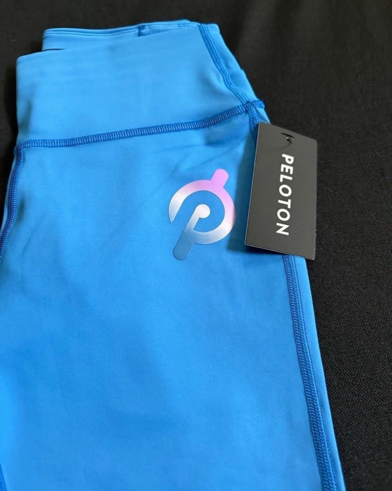 Medium Peloton Capri Leggings New