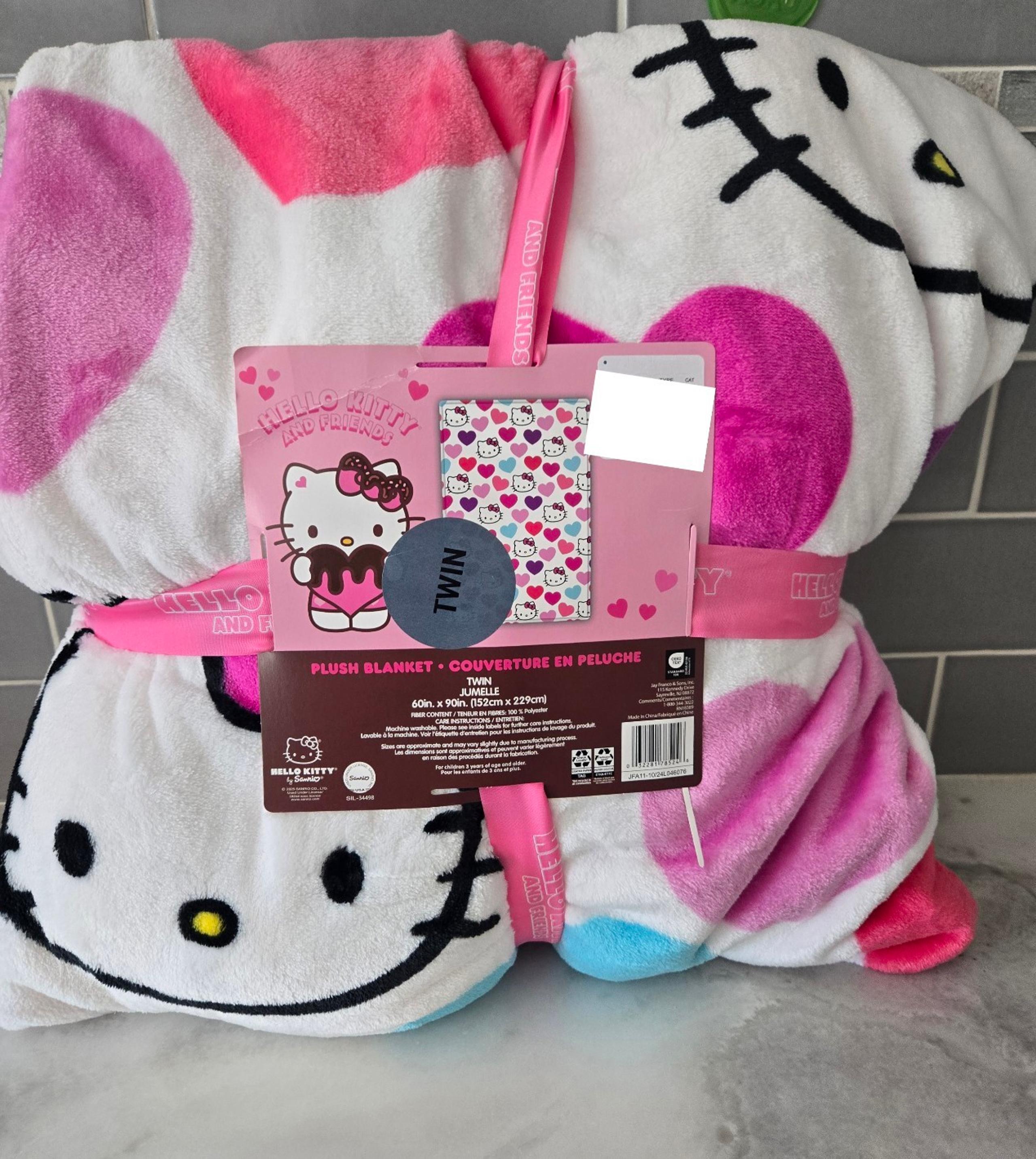 Hello Kitty Valentines Blanket