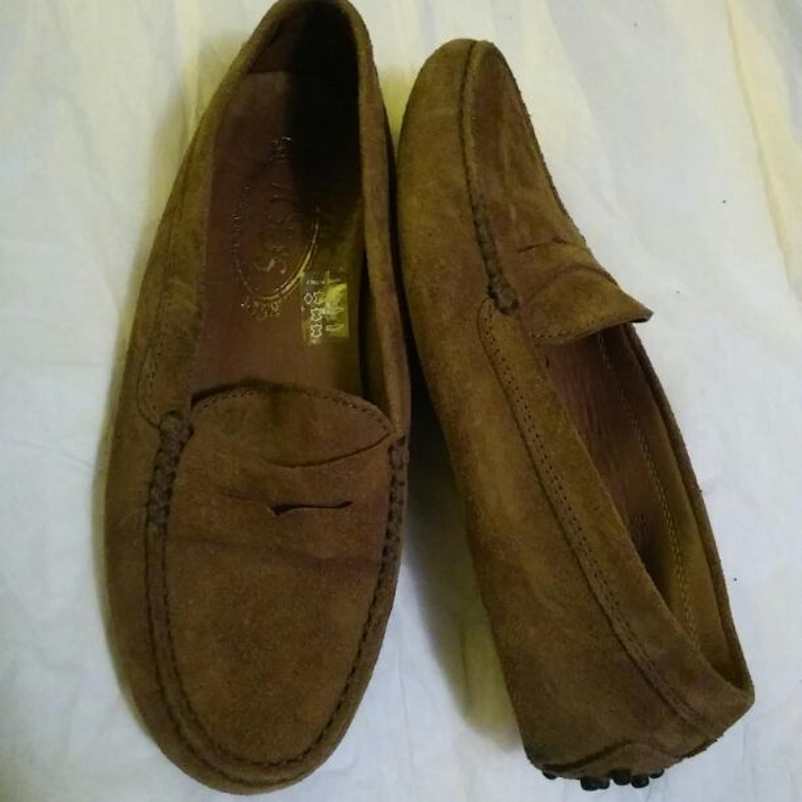 Auth. Tods Driving Mocassin Sz 6.5