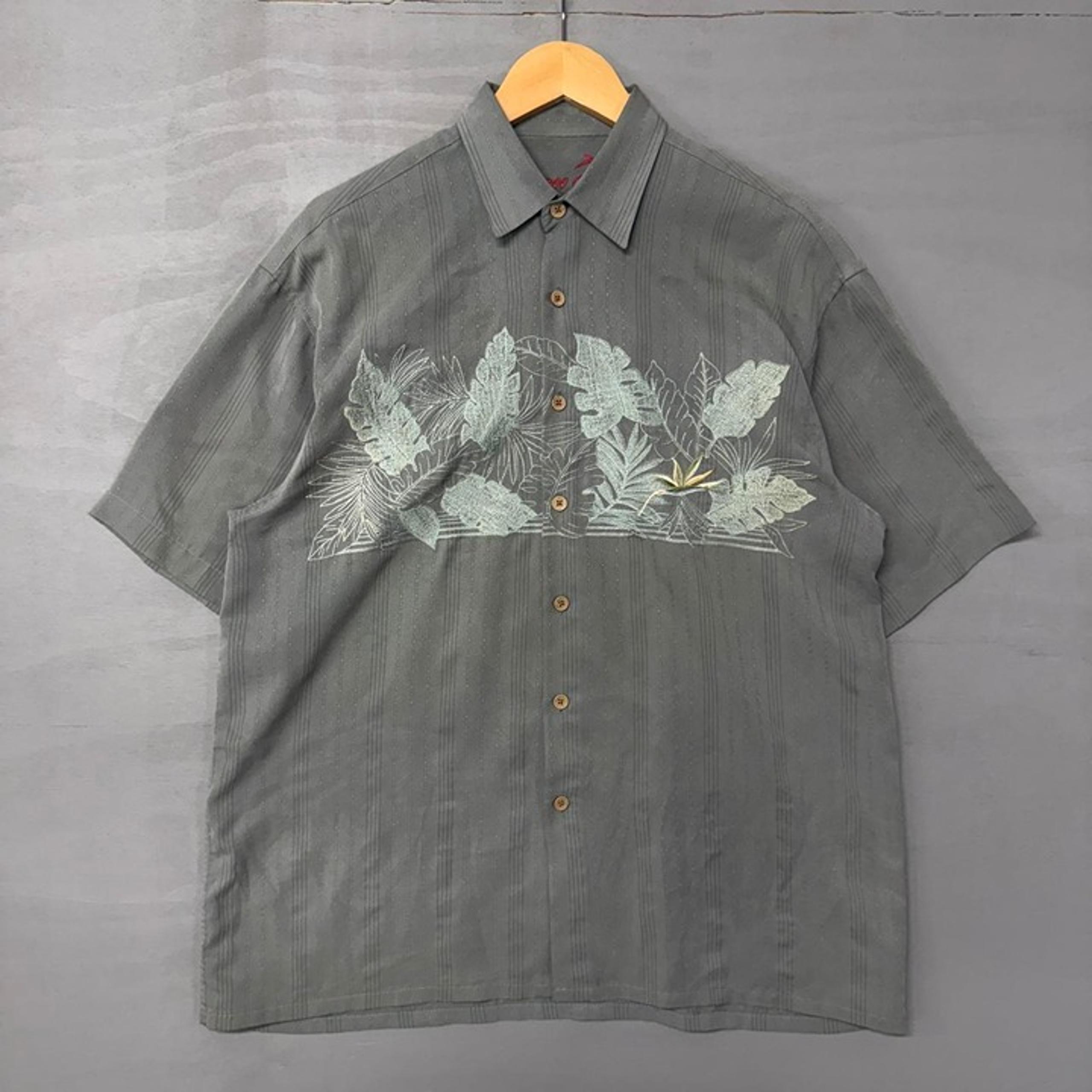 Vintage Bamboo Cay Embroidered Green Hawaiian Retro Collared Shirt Medium