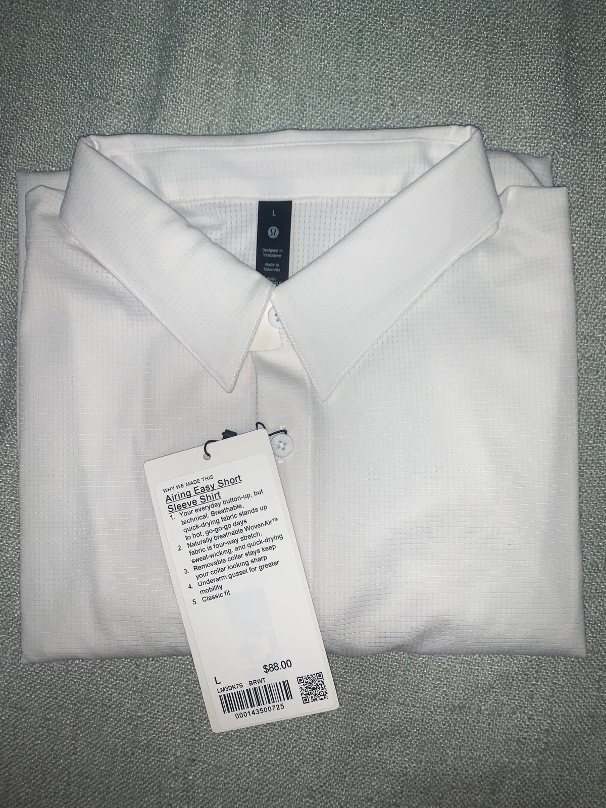Lululemon Airing Easy Short Sleeve Shirt Large. NWT