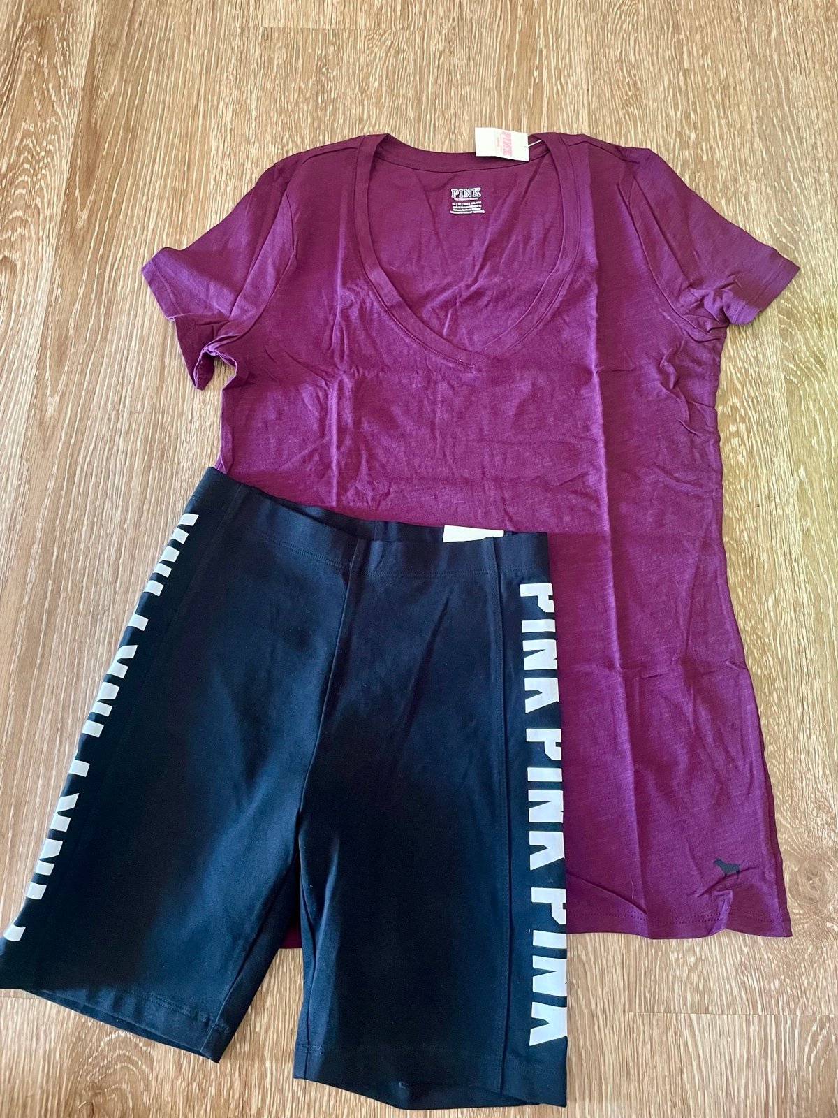 Vs pink outfit