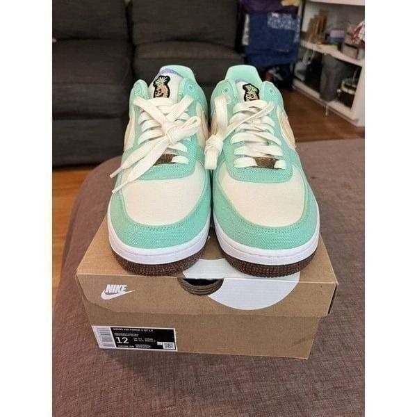 Nike Womens Air Force One ‘07 LX SIZE 12