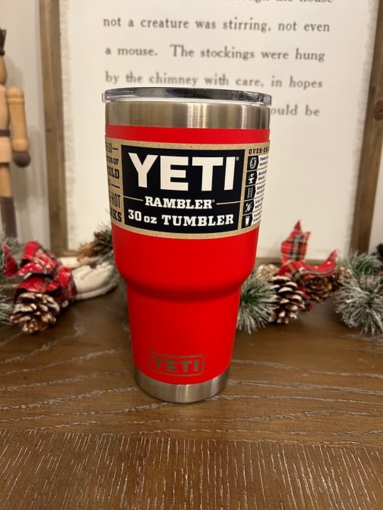 Yeti Rambler Rescue Red 30oz Tumbler with Magslider Lid NWT