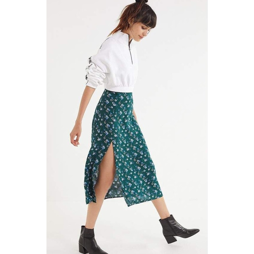 Urban Outfitters UO Bree Cherry Midi Skirt Size: S